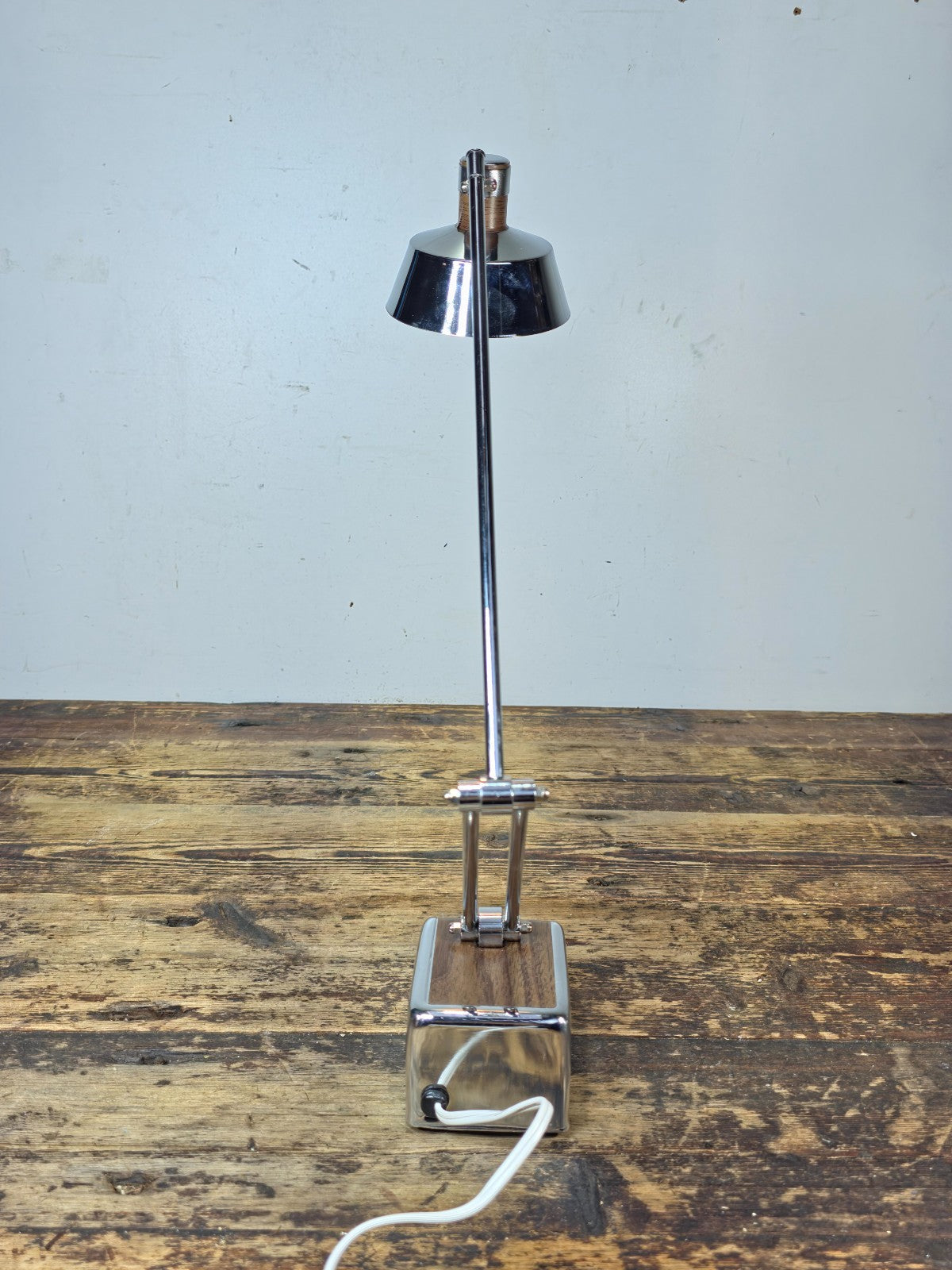 Vintage High Intensity Desk Lamp Model 4202 Transformer Powered NOS Taiwan