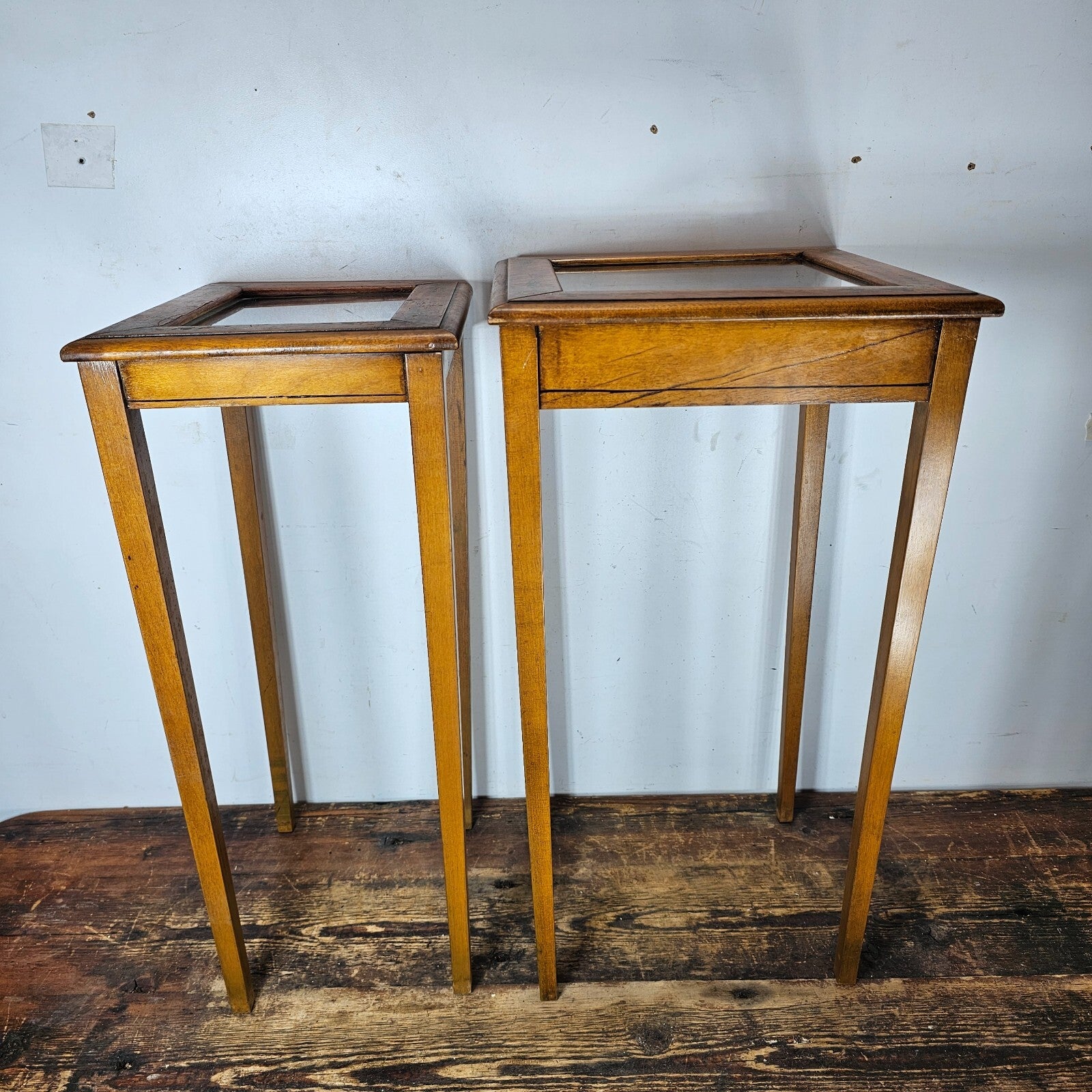Antique 1920s FLINT & HORNER Hand-painted Nesting Tables with Pencil Post Legs