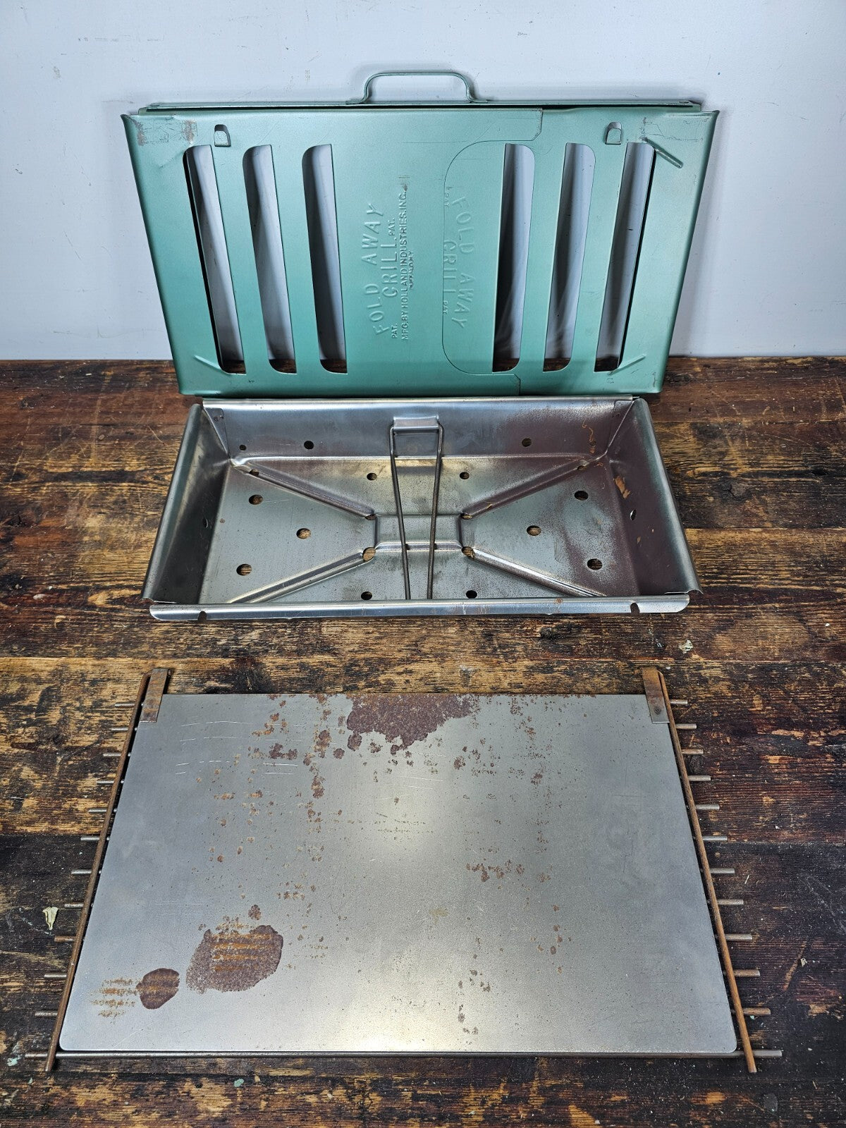 1960s Foldaway Picnic Grille Holland Industries Inc. Buffalo, New York