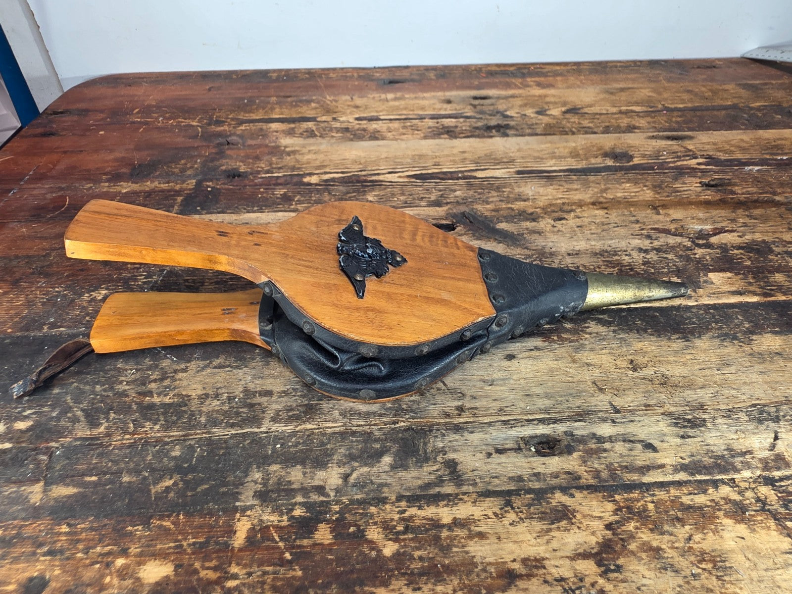 Vintage Fireplace Bellows – Wood, Leather & Brass with Eagle Motif