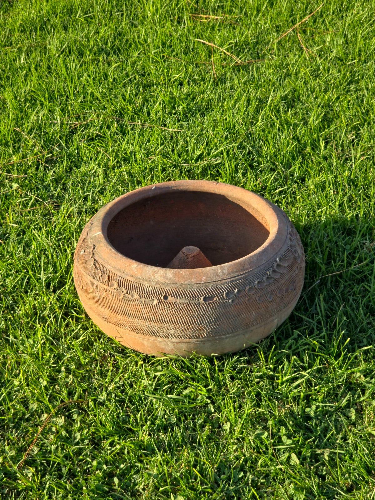 Vintage Mexican Hand-Etched Terracotta Hose Holder Pot 18"Dia x 8.5"H