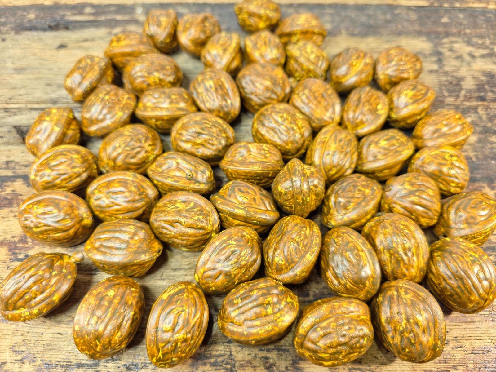 Artificial Walnuts 50Pcs Realistic Fake Nut Decorations
