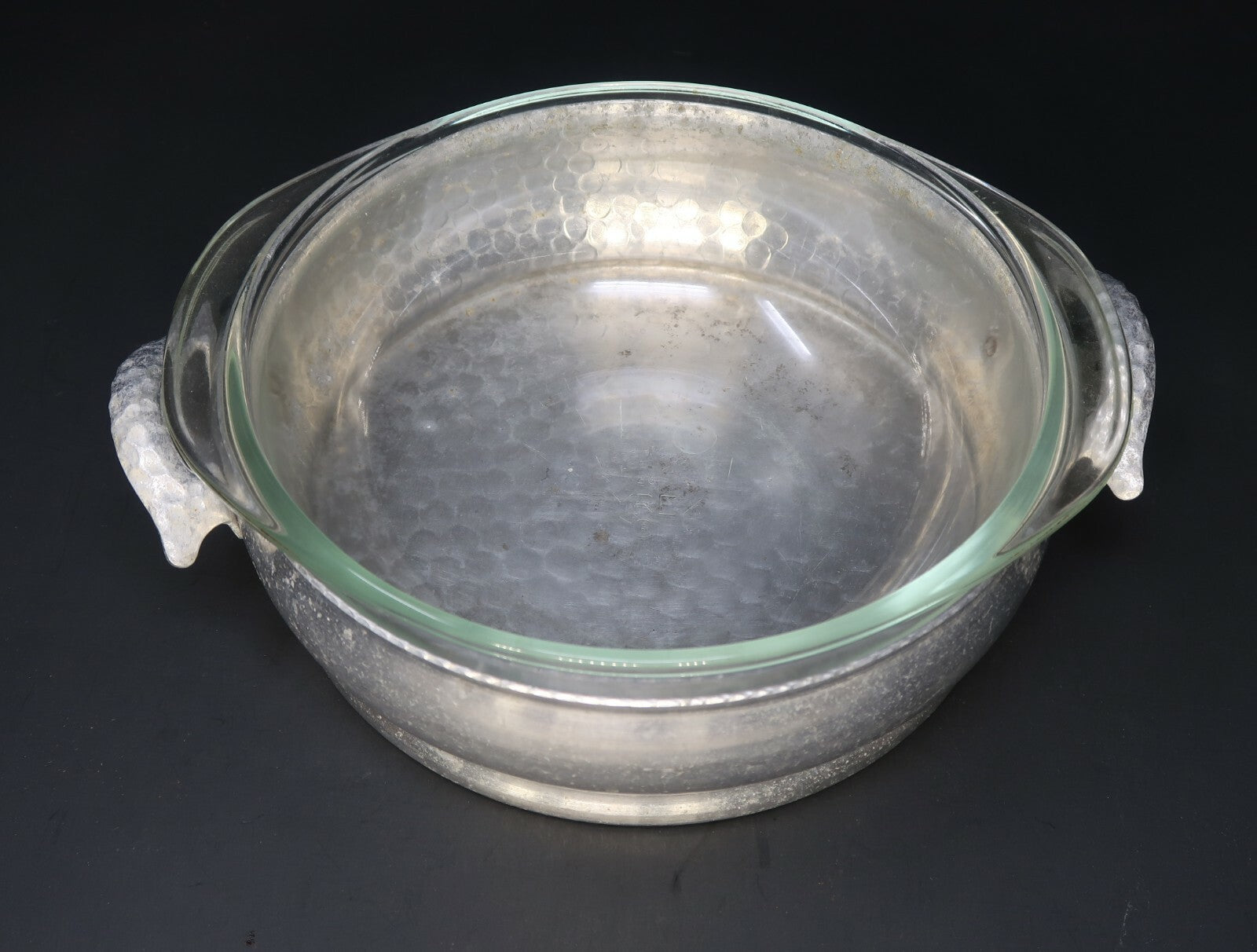 Vintage Hammered Aluminum Casserole Dish + Pyrex 023 1.5 QT Bowl