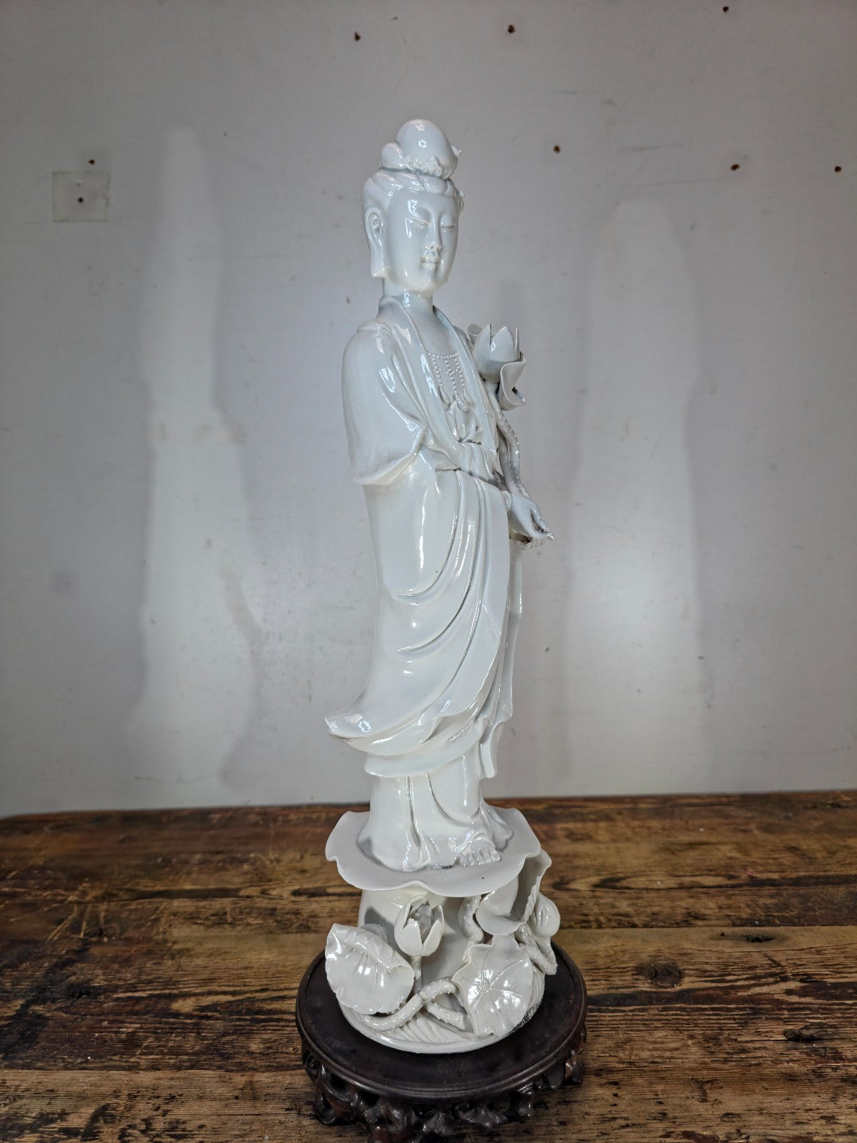 Blanc de Chine Porcelain Guanyin Statue Dehua Republic Period (1920–1940s) 18.5"