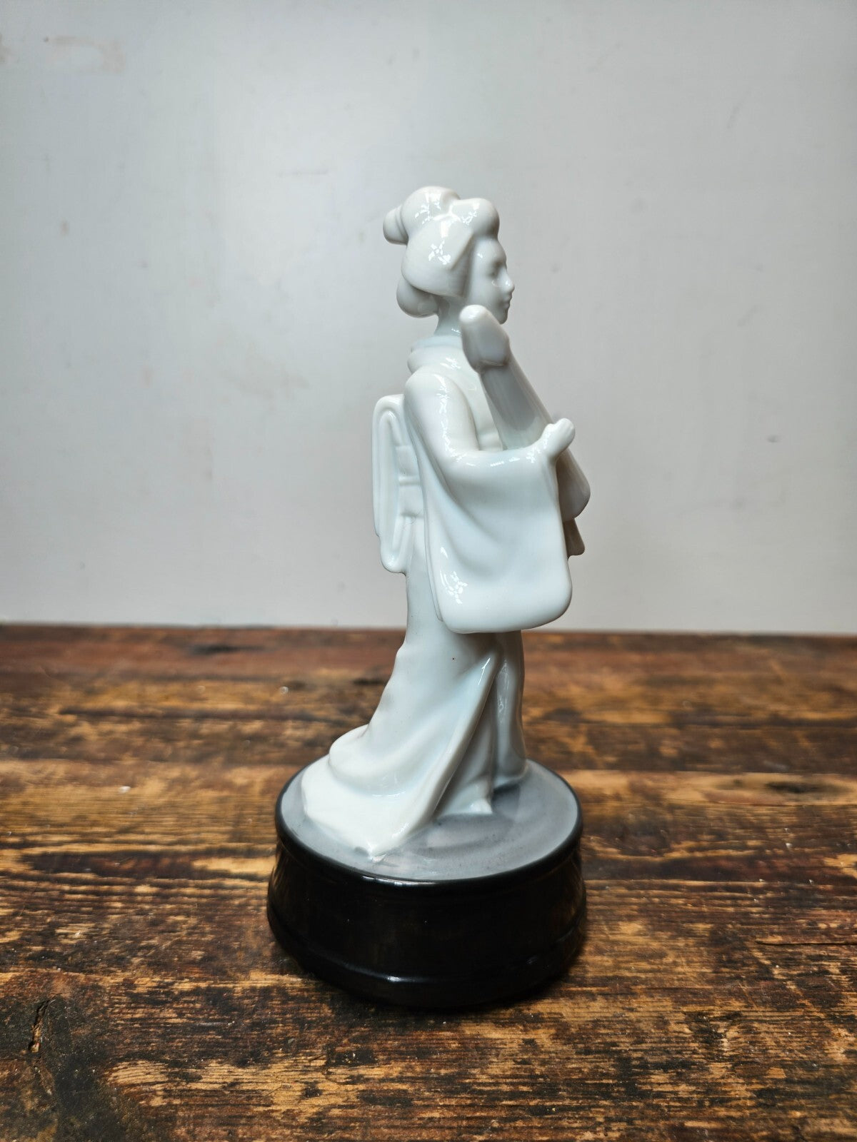 Vintage Rosenthal Netter Made In Japan Porcelain Geisha Music Box