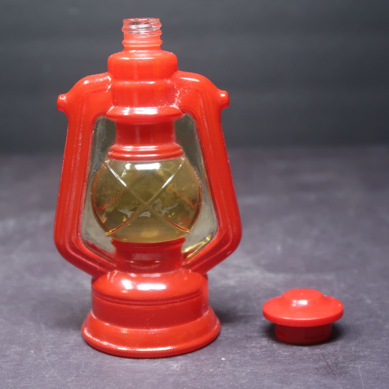 AVON Lantern Wild Country After Shave 4 fl oz 1970s Vintage