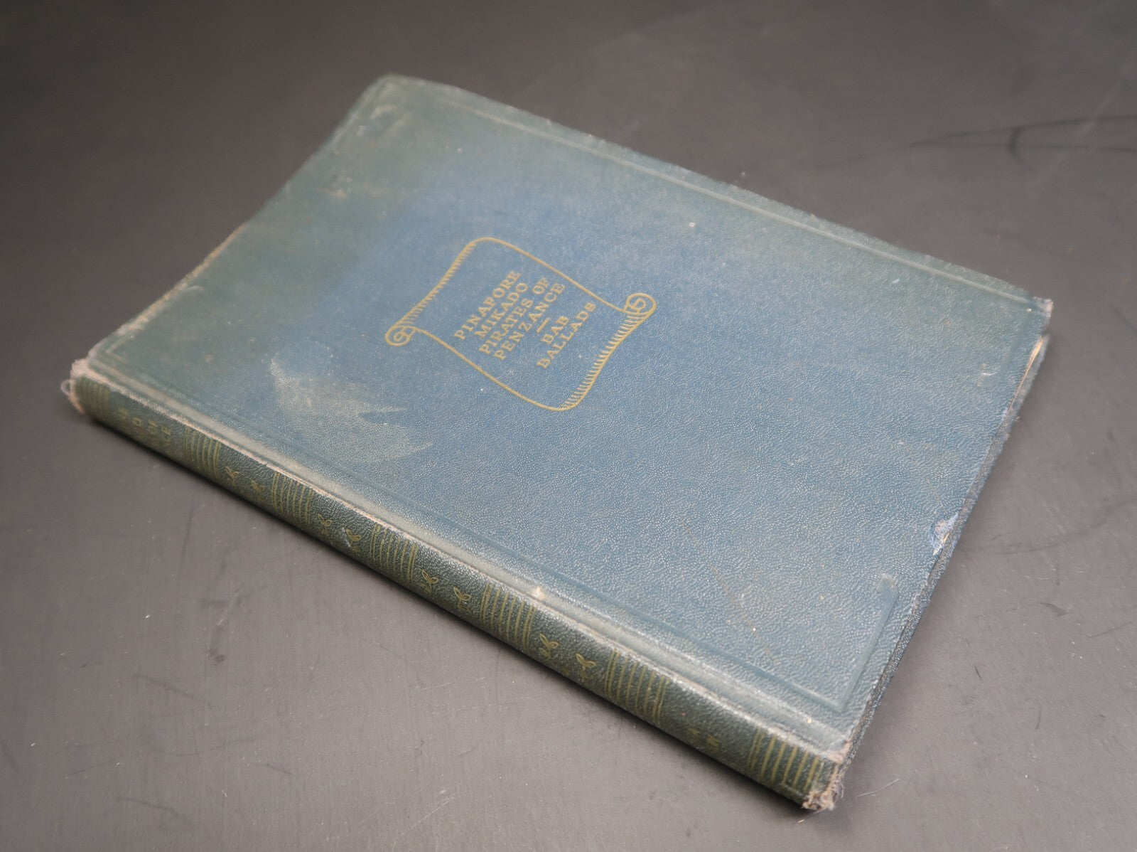 Pinafore Mikado Pirates of Penzance and Bab Ballads By W.S.Gilbert