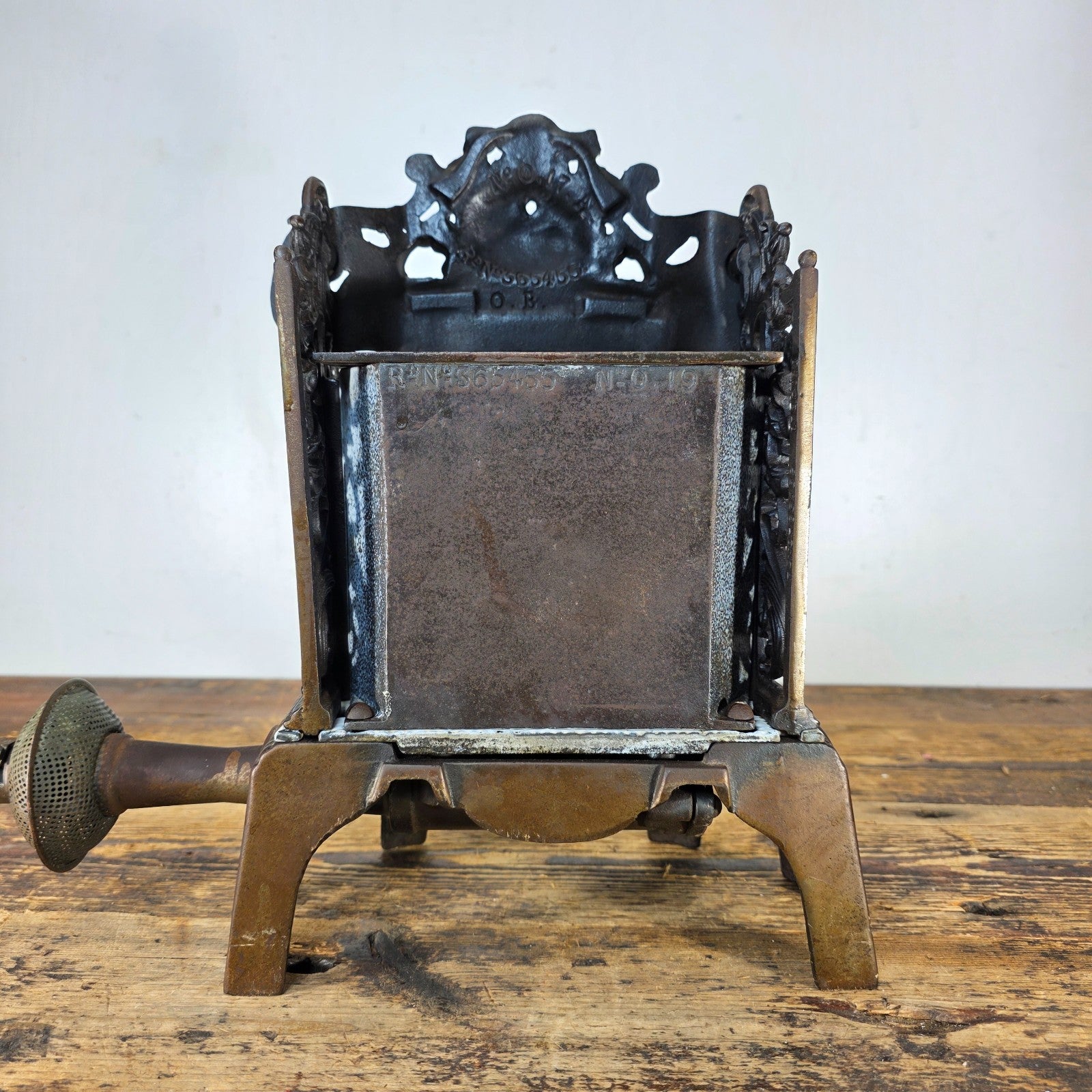 Antique Welsbach "Kern Radiator" Ornate Cast Iron Gas Heater (c.1895–1915)