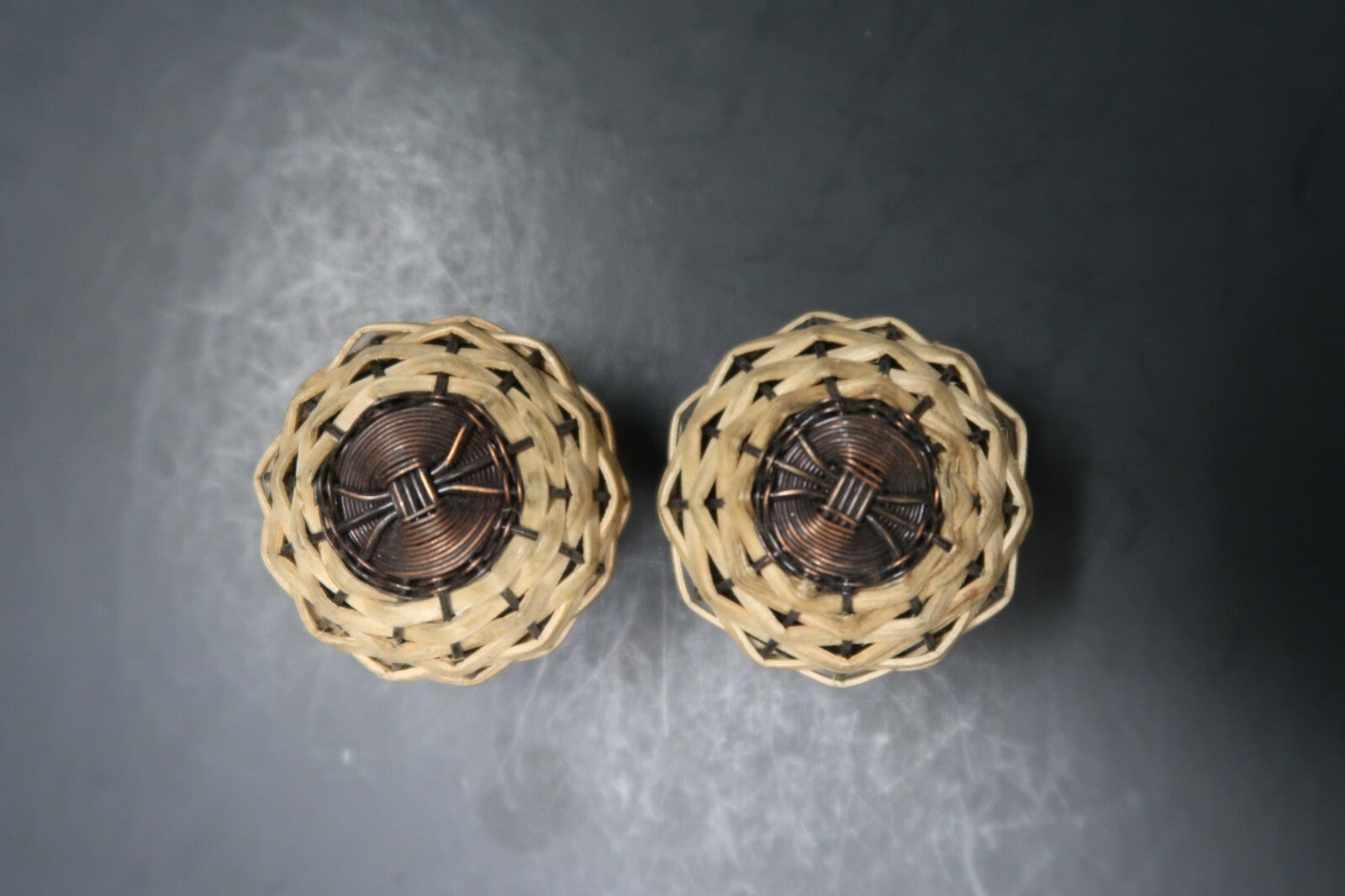 Set of 2 Vintage Wicker Drawer Knobs Furniture Hardware (A)