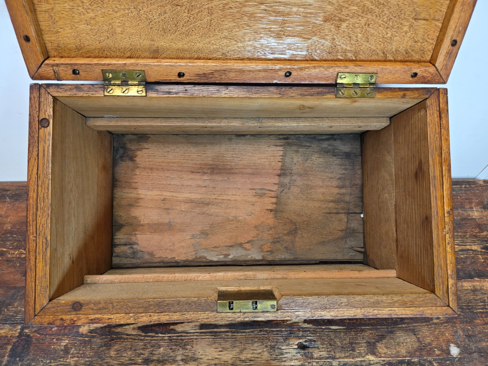 Antique Oak Wooden Tool Box with Brass Hardware & Tray (1920s–40s)