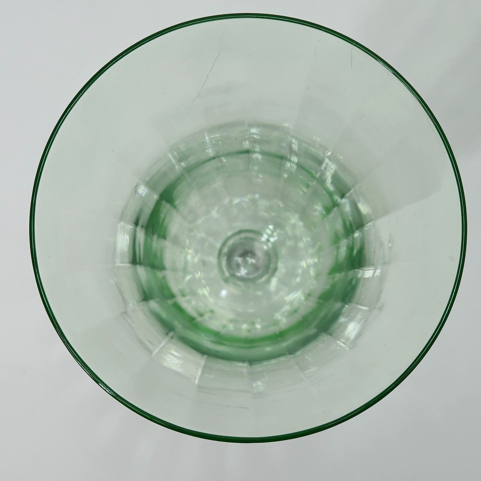 Huntington Glass X101 Green Iced Tea / Water 7.5" H (B)