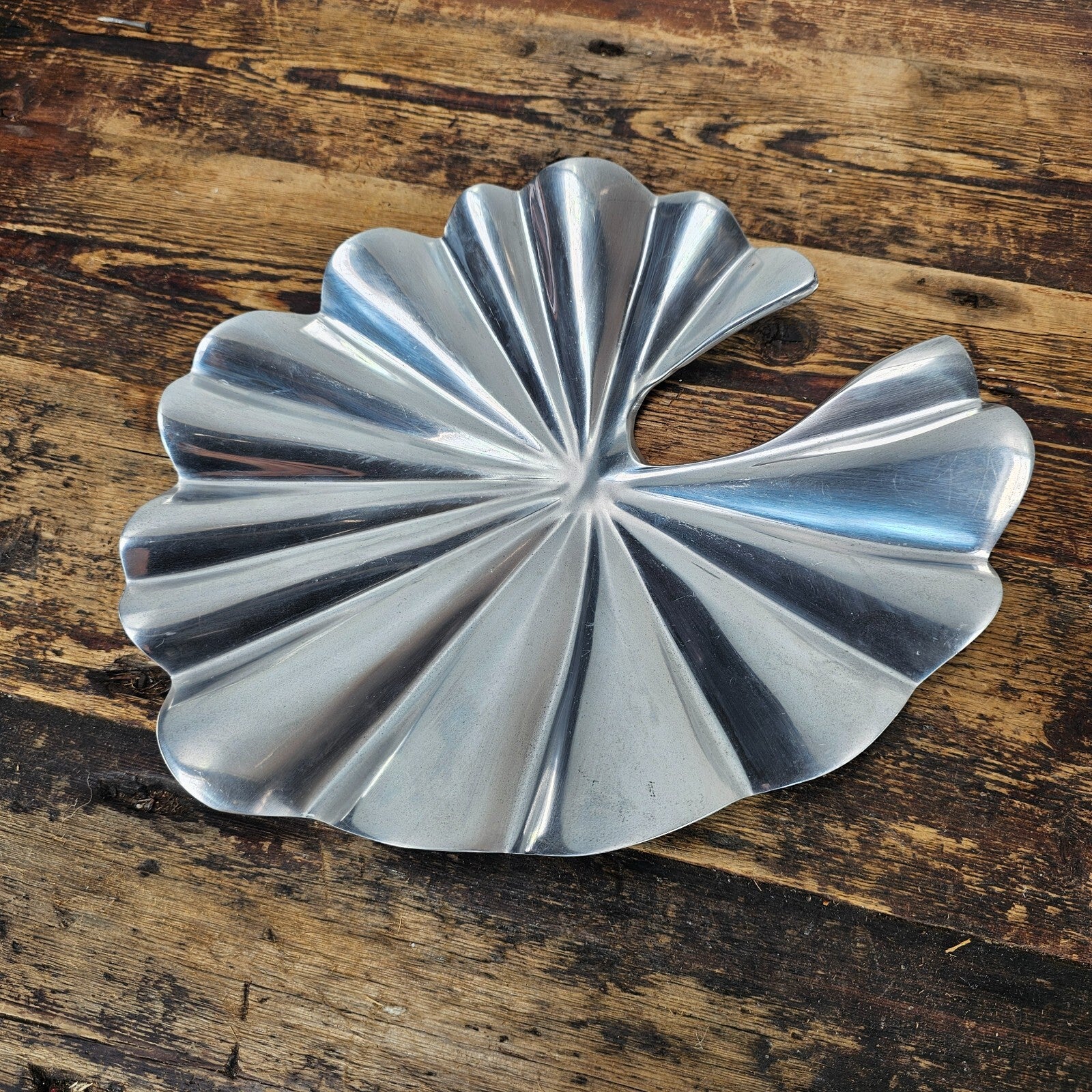Aluminum Lily Pad Style Platter Decorative Bowl 12.25"L × 11"W × 2"H