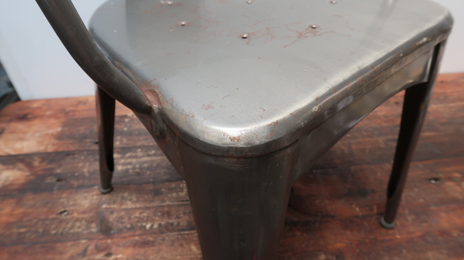World Market Metal Jackson Tub Chair Polished Metal Patio Chair (B)