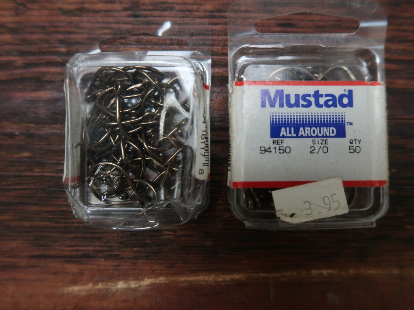 Set of 4 bags Gremlin Rubbercor Sinkers x 2, Mustad Hooks x 2