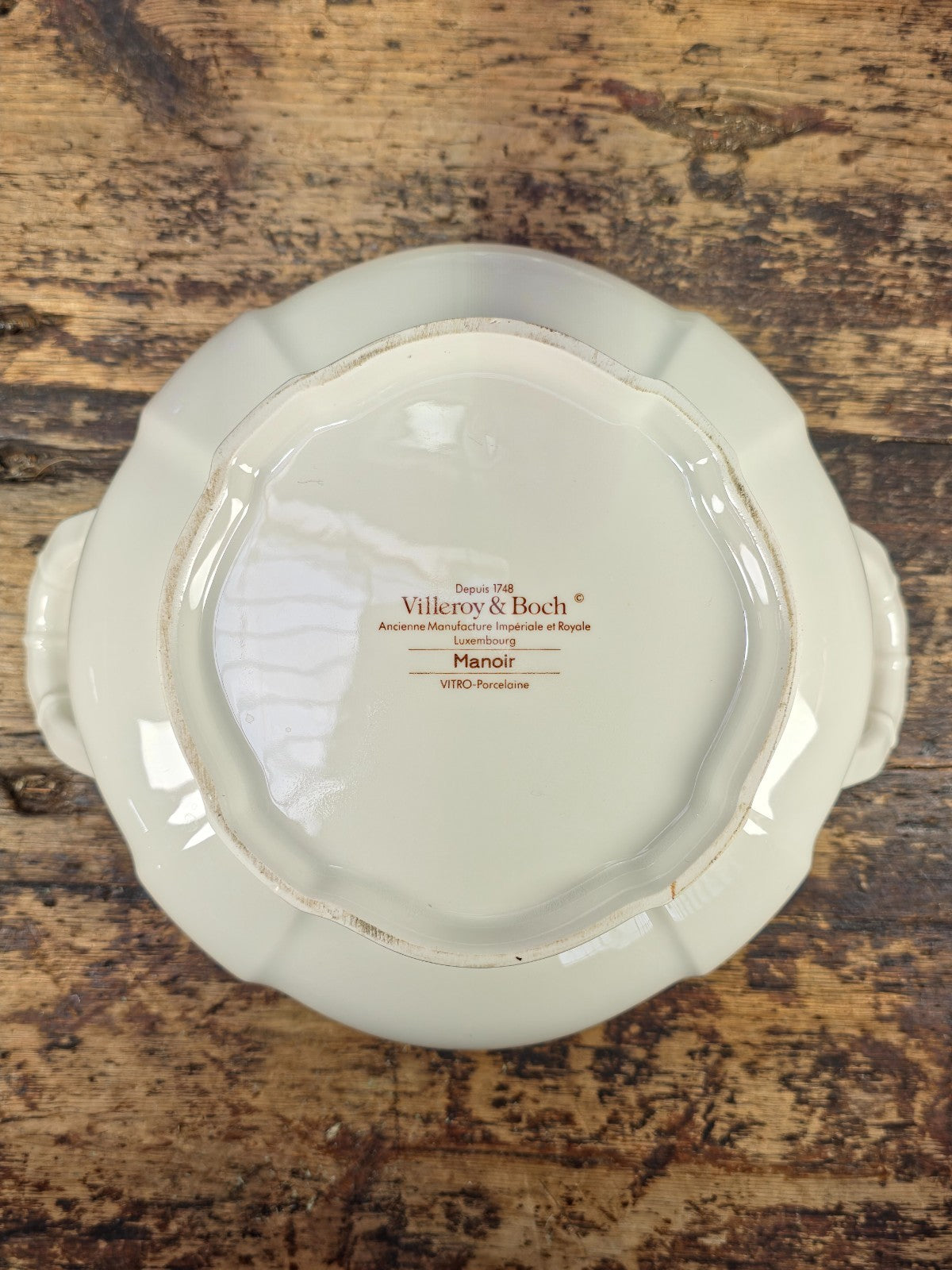 Villeroy & Boch Manoir Round Covered Vegetable 7.5"