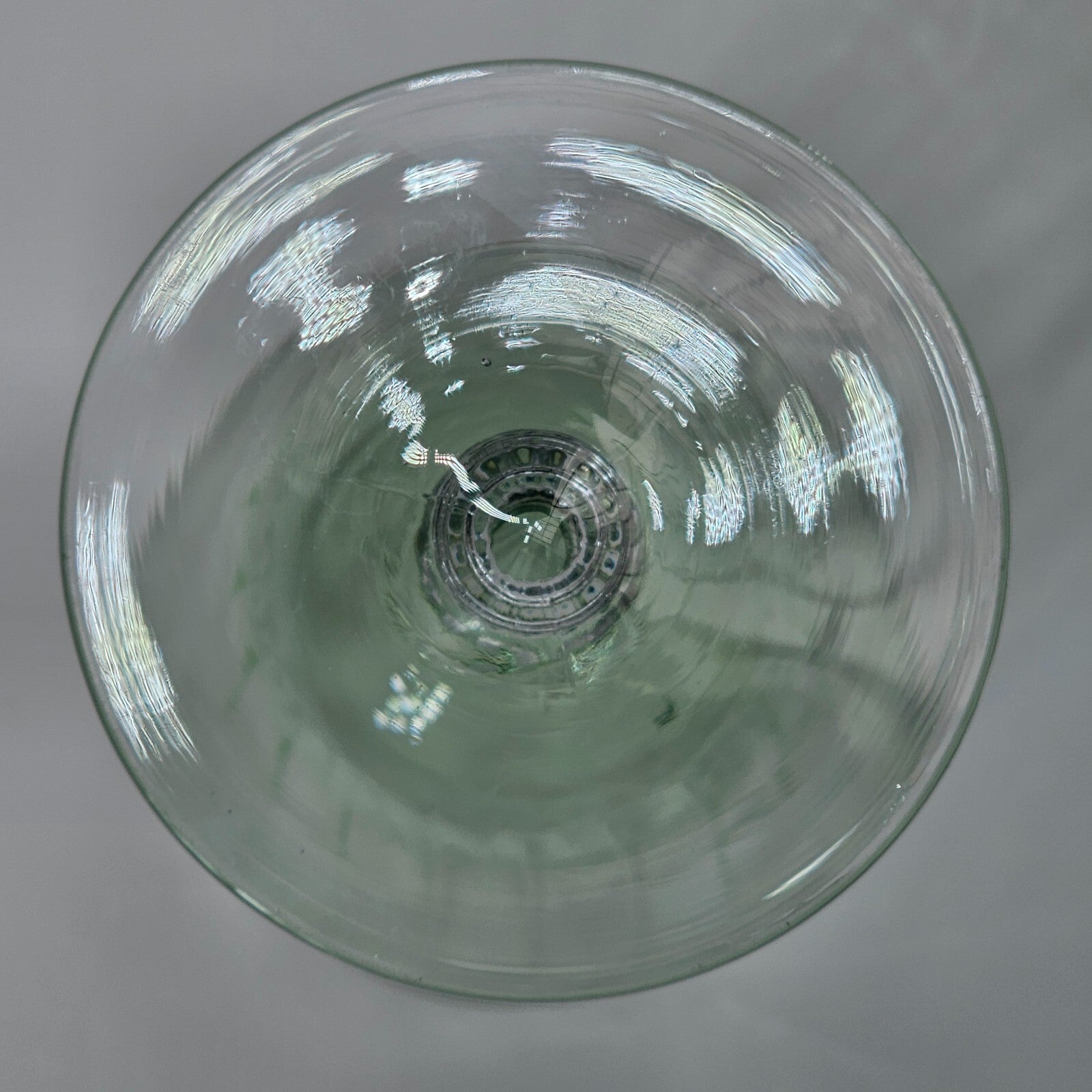 Huntington Glass X101 Green Iced Tea / Water 7.5" H