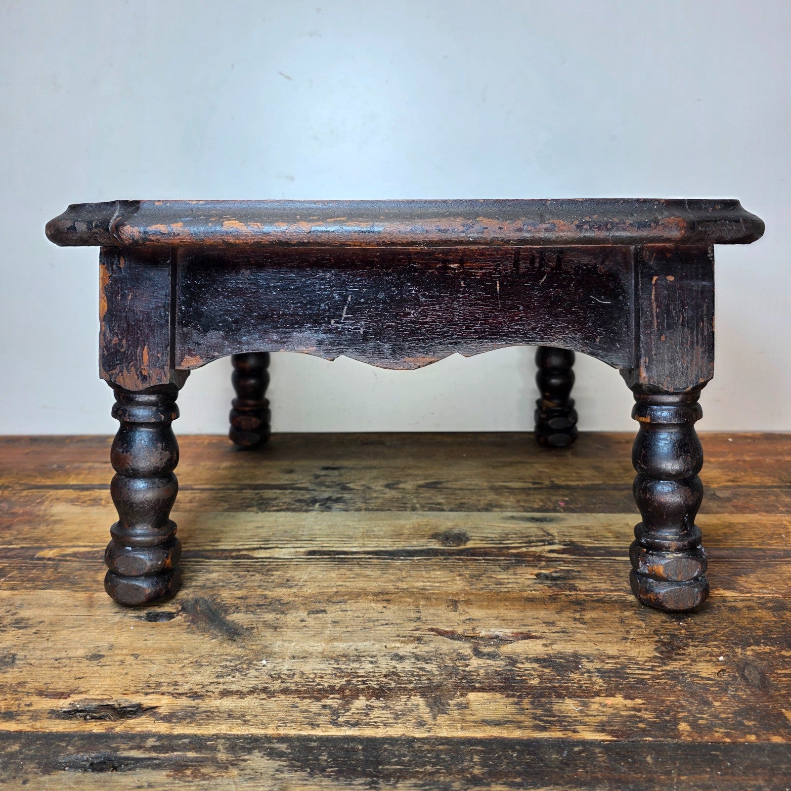 Antique Tile Top Table Sterling Furniture Santa Monica/Taylor Style California