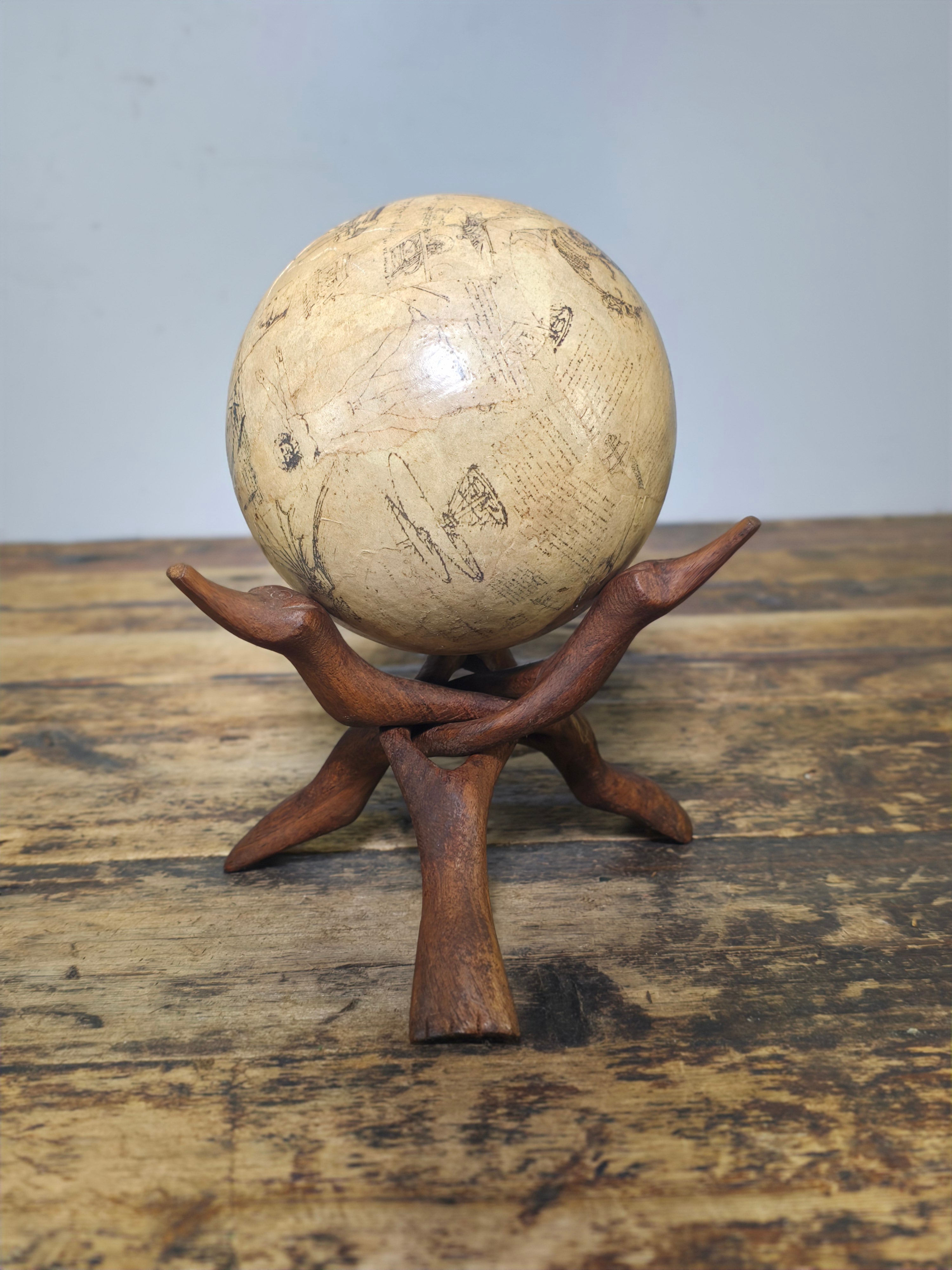 Vintage Hand-Carved Wooden Cobra Tripod Stand - Interlocking Folding Design