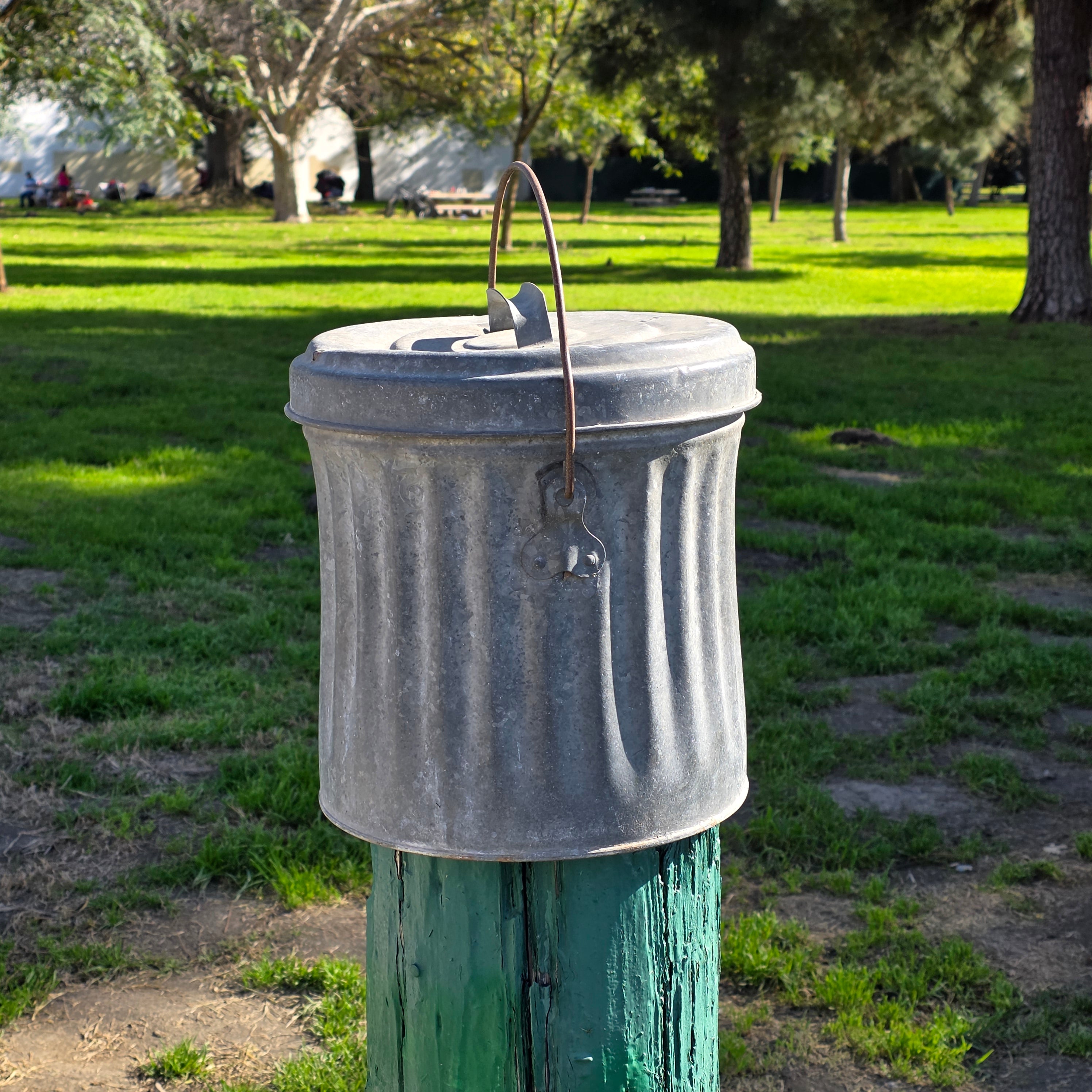 Vintage Galvanized Metal Mini Trash Can with Lid - 3 Gallon - Industrial Decor