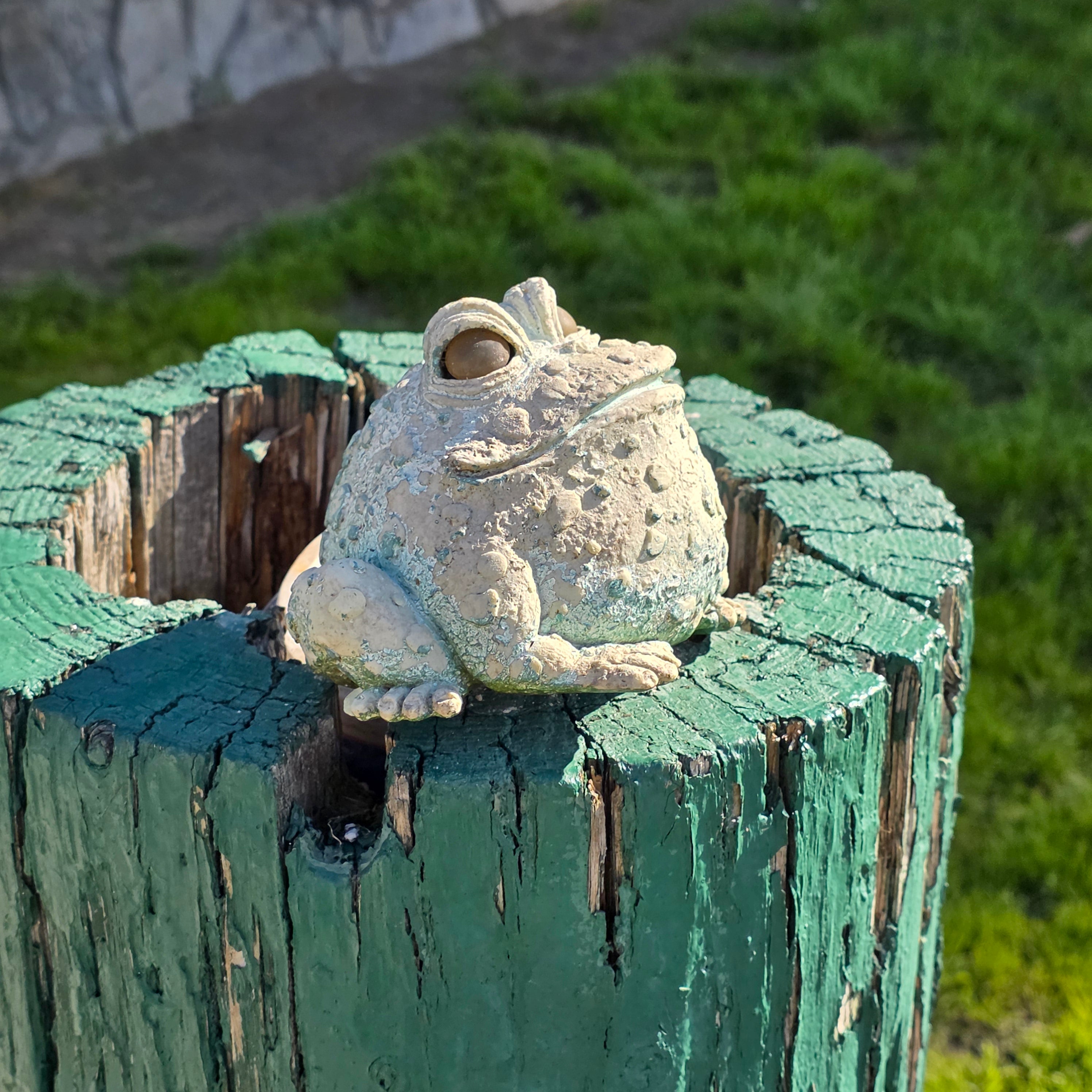 Vintage Cast Resin Toad Garden Statue - Weathered Verdigris Patina