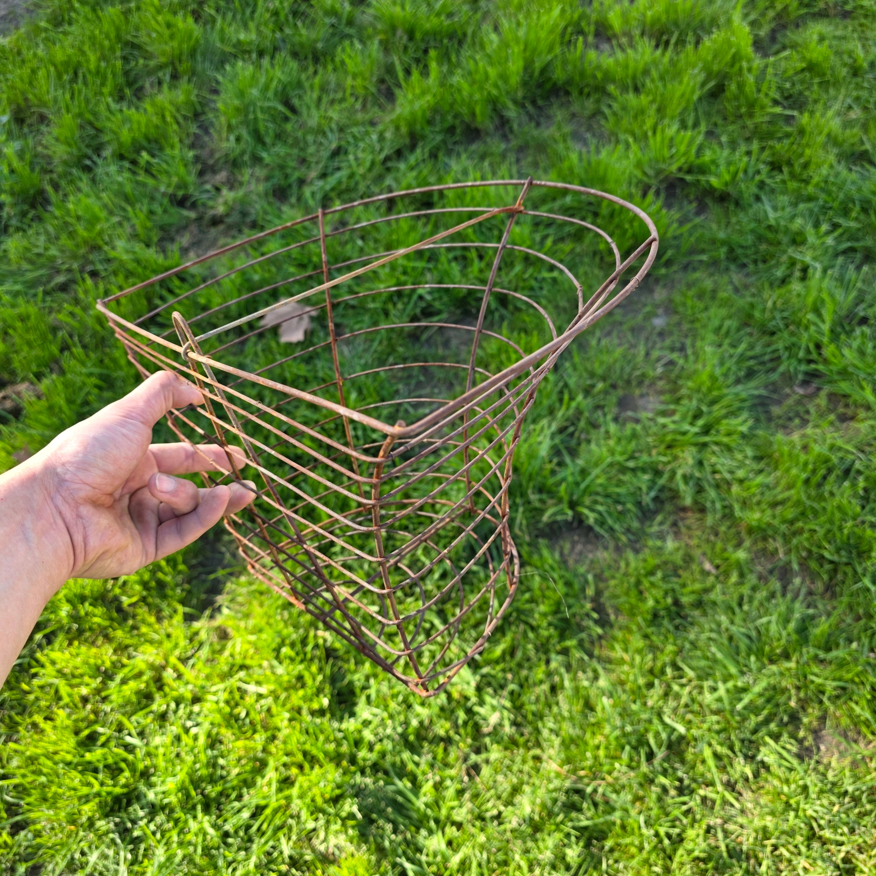 Vintage Industrial Half-Moon Wire Wall Basket with Support Wire Bar