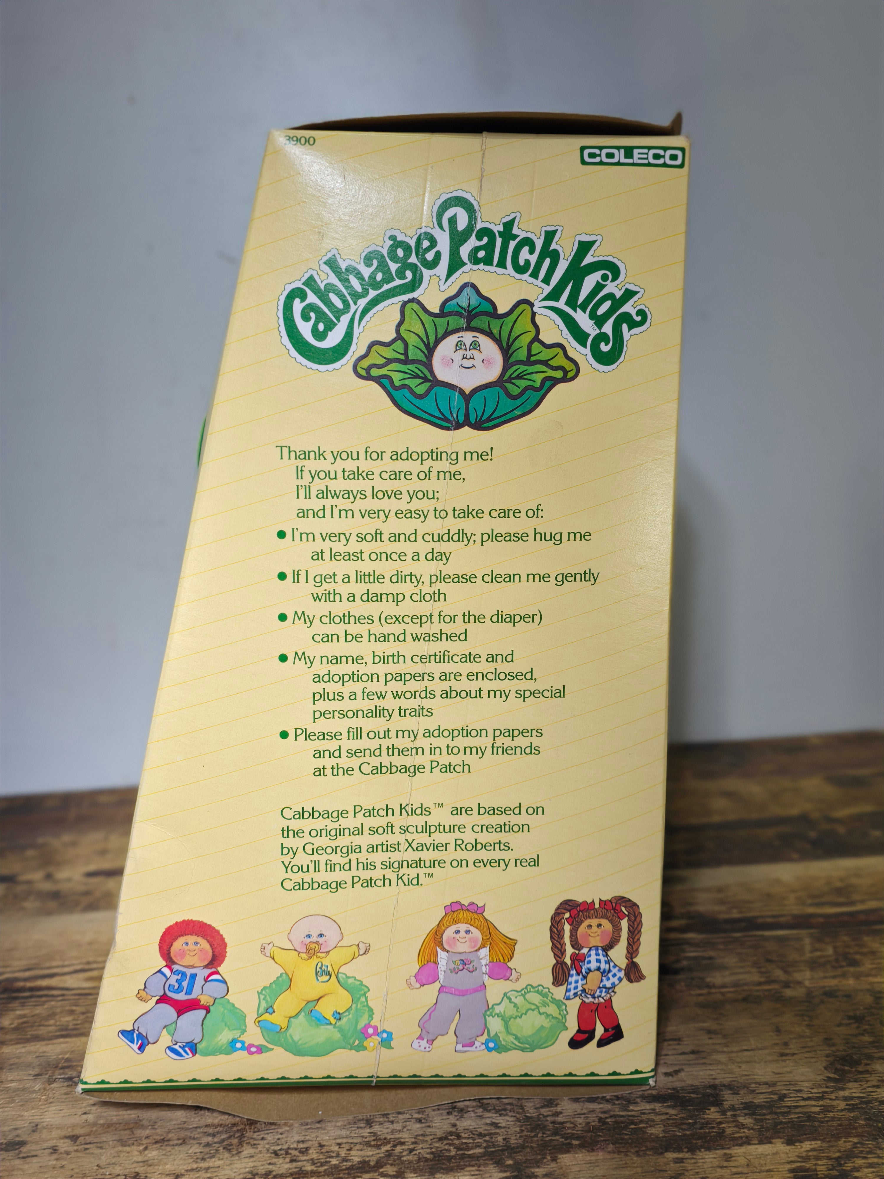 Vintage 1984 Cabbage Patch Kids Doll - MARY FAE in Original Box