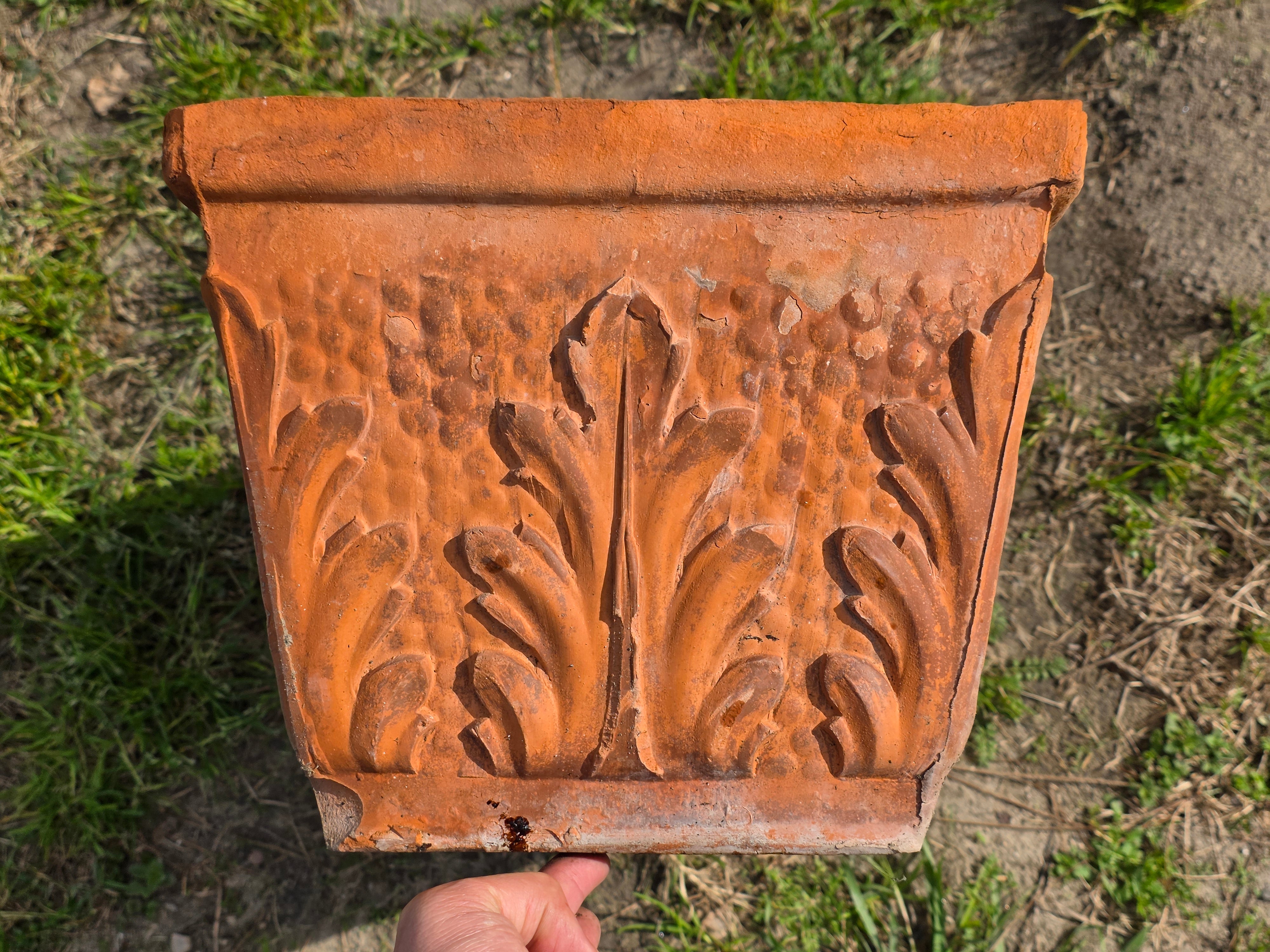 Large Vintage Italian-Style Acanthus Leaf Relief Terracotta Garden Planter 24.5"