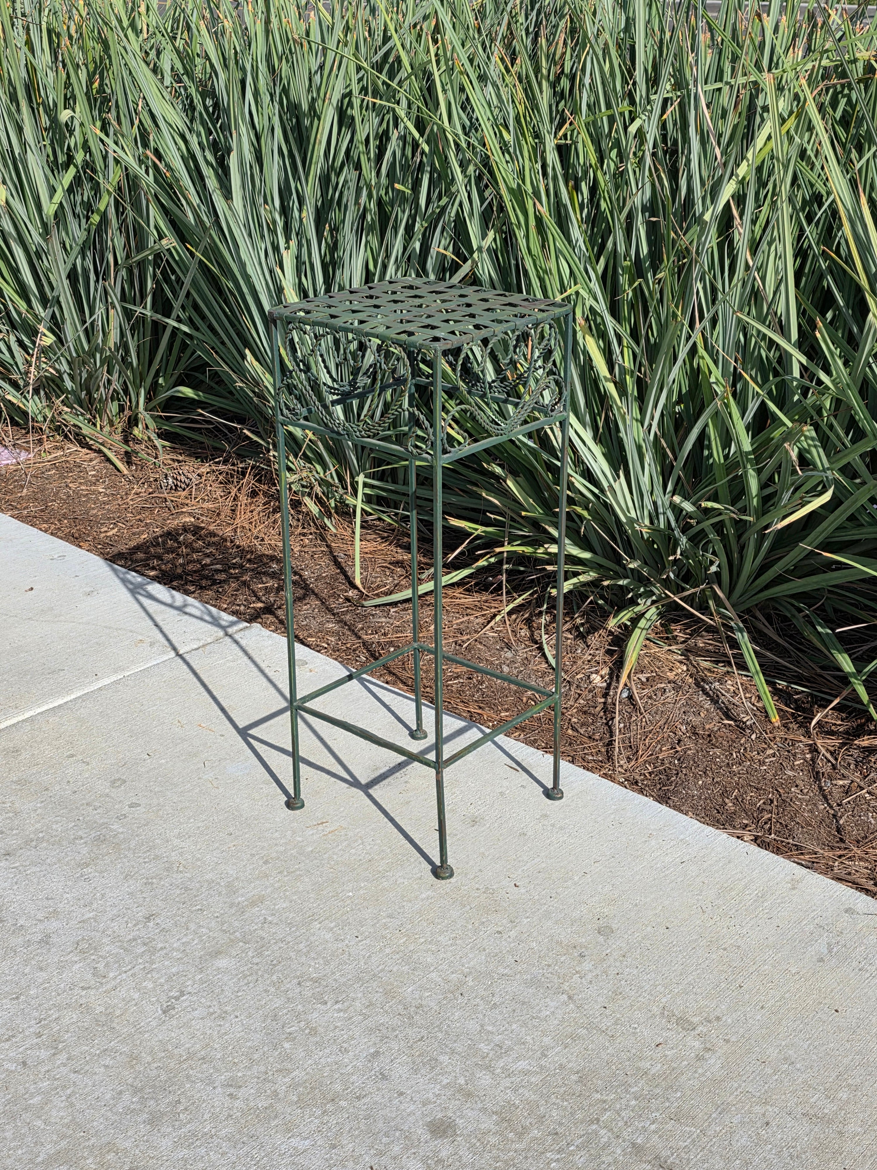 Vintage French Country Woven Metal Top Iron Plant Stand - Sage Green