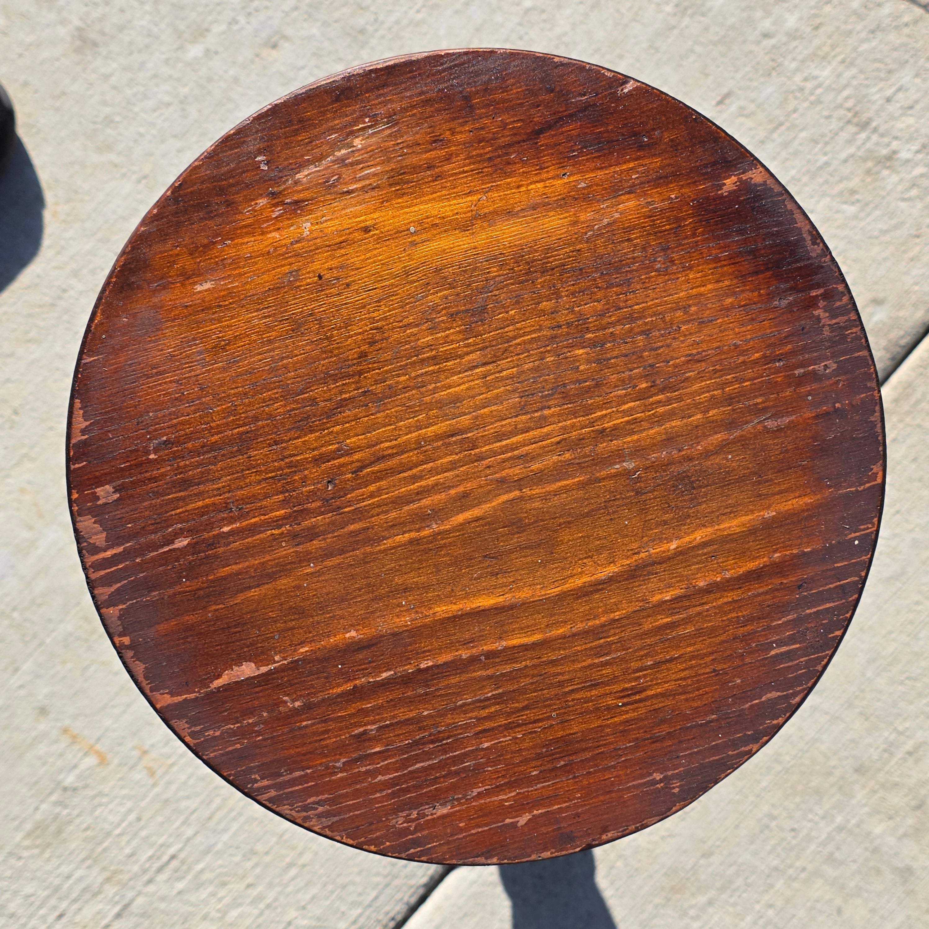 Vintage Round Pedestal Table / Spindle-Turned Stem & 4-Leg Plant Stand 25"H