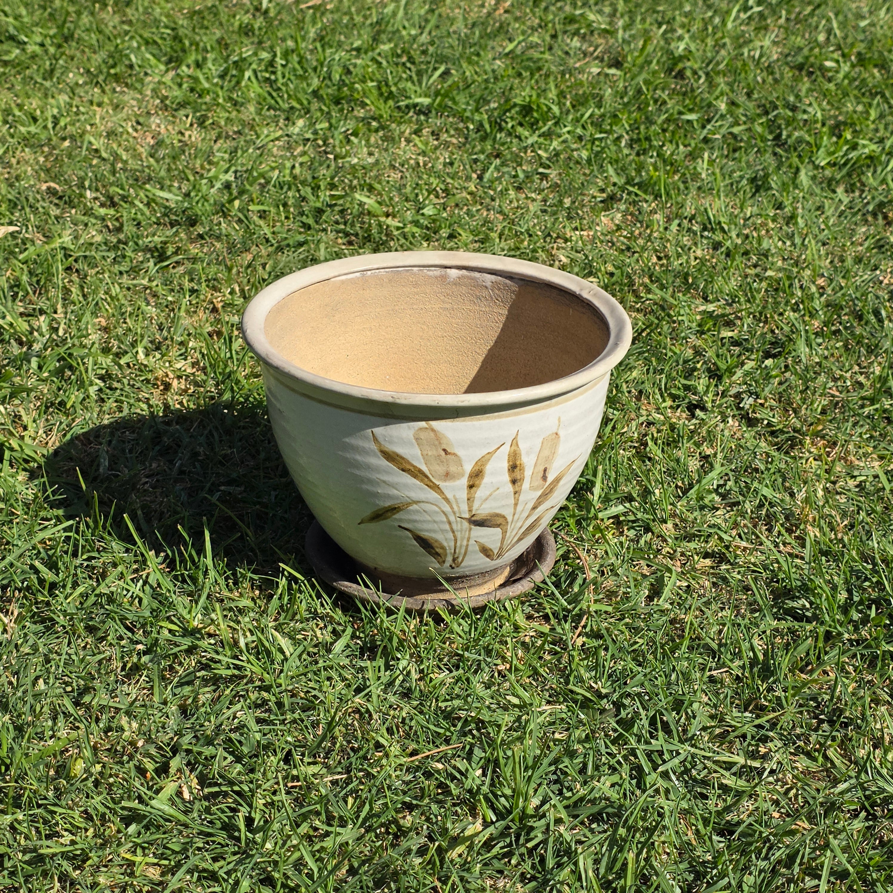 Vintage-Inspired Hand-Painted Ceramic Planter with Saucer - Botanical Motif 7"H