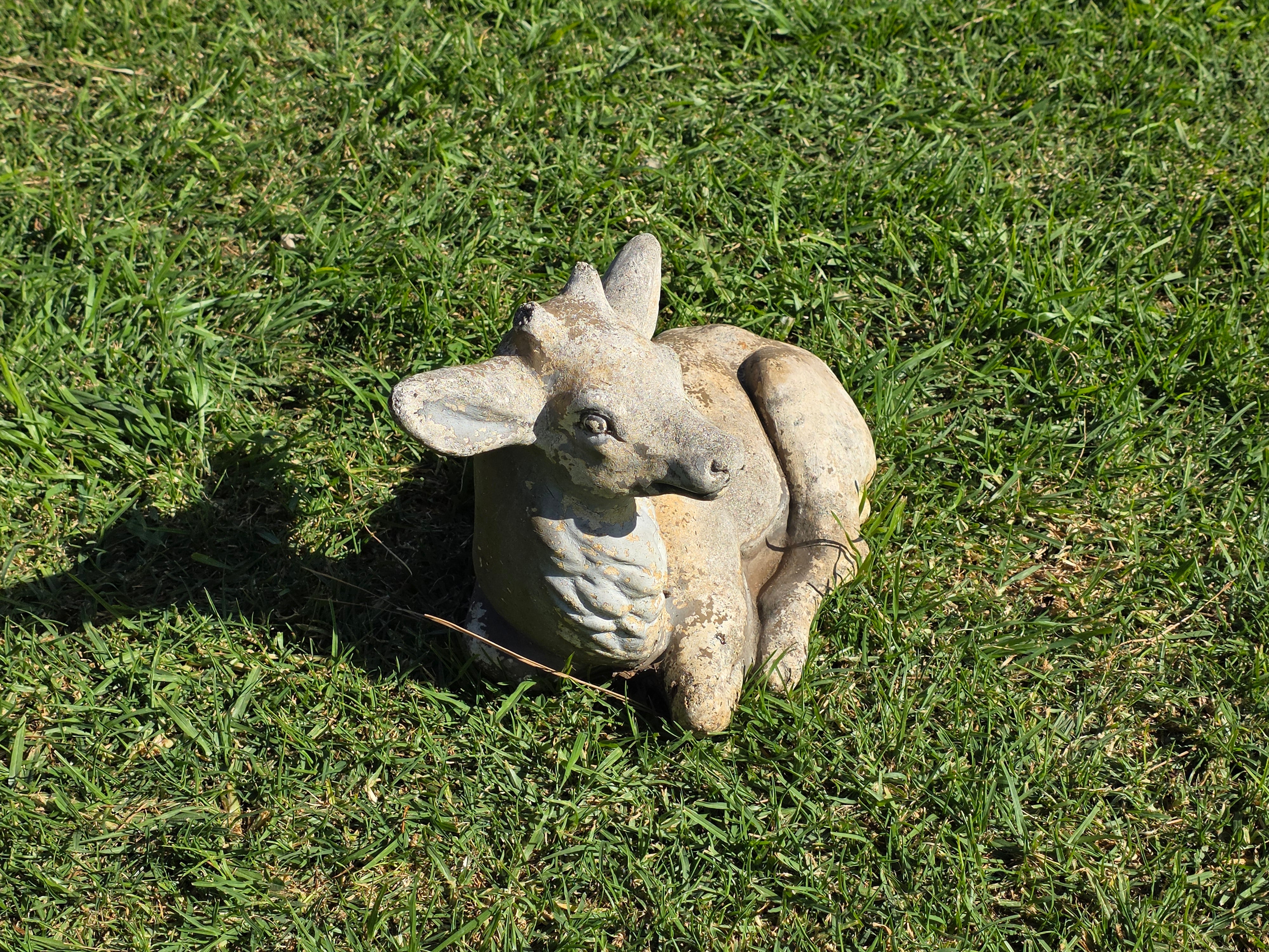 Vintage Concrete Reclining Fawn Deer Garden Statue Ornament 17.5"L