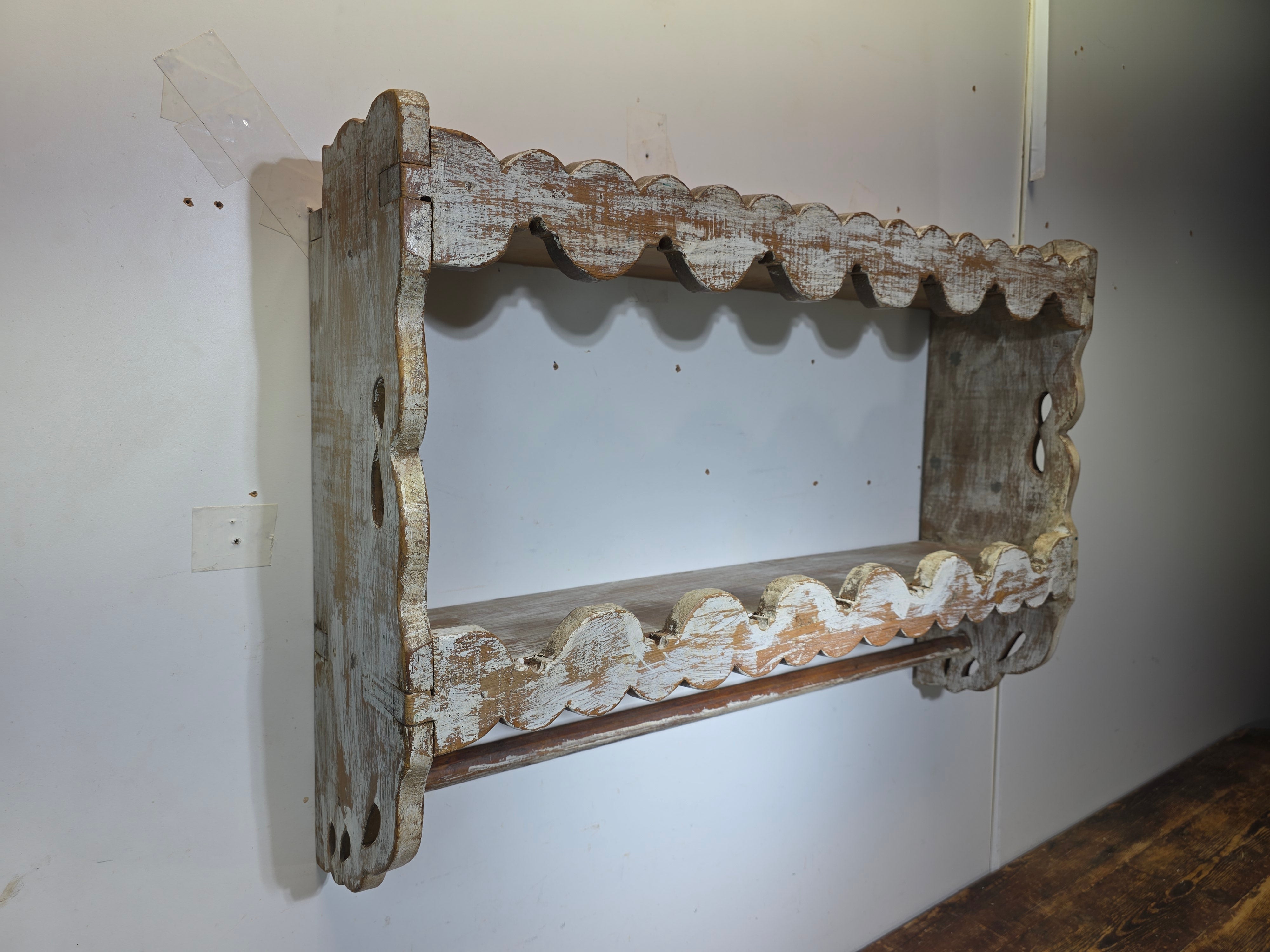 Vintage Mexican Wood Wall Shelf Scalloped Pine Rustic Farmhouse Towel Bar Mexico