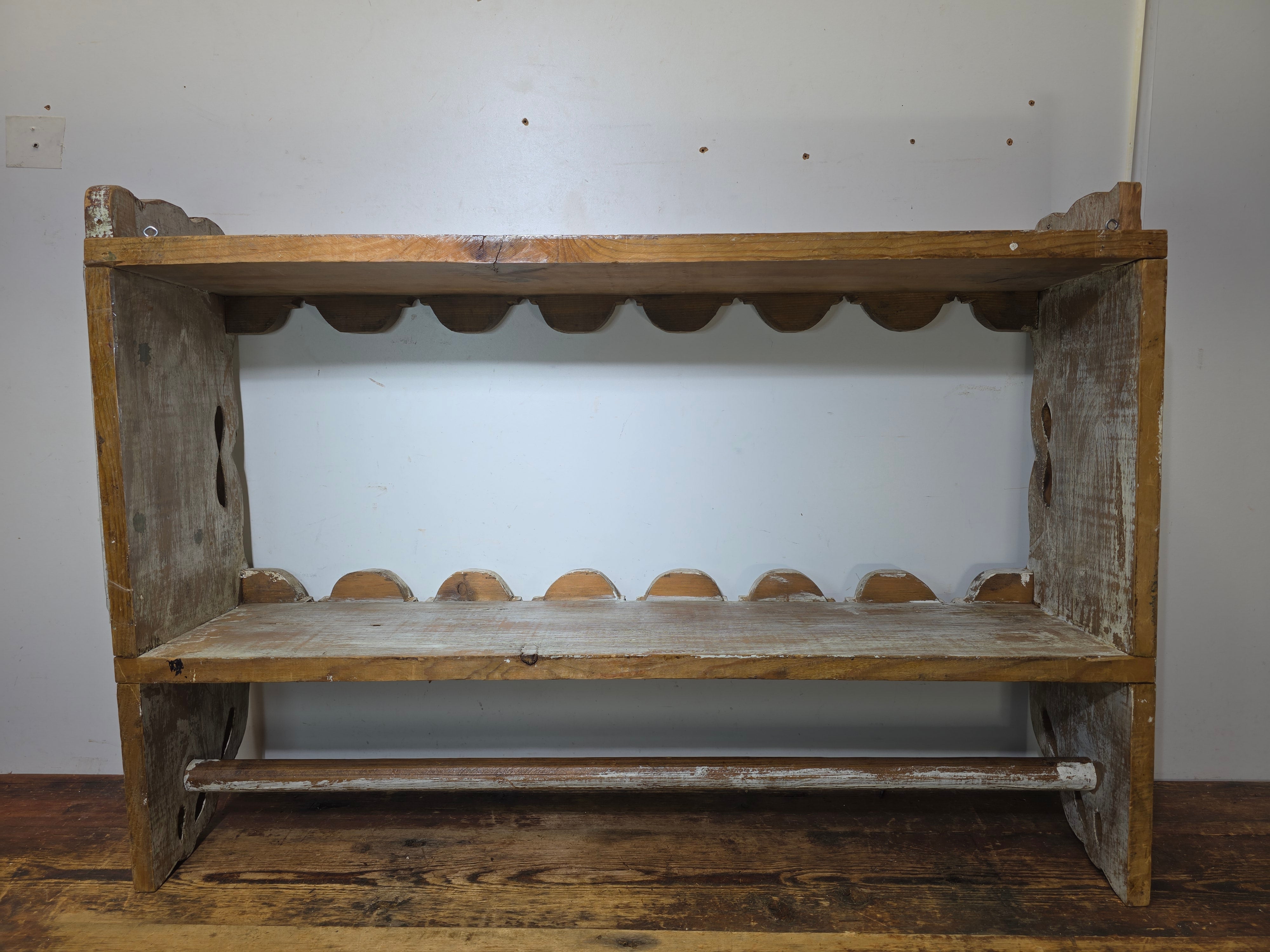 Vintage Mexican Wood Wall Shelf Scalloped Pine Rustic Farmhouse Towel Bar Mexico