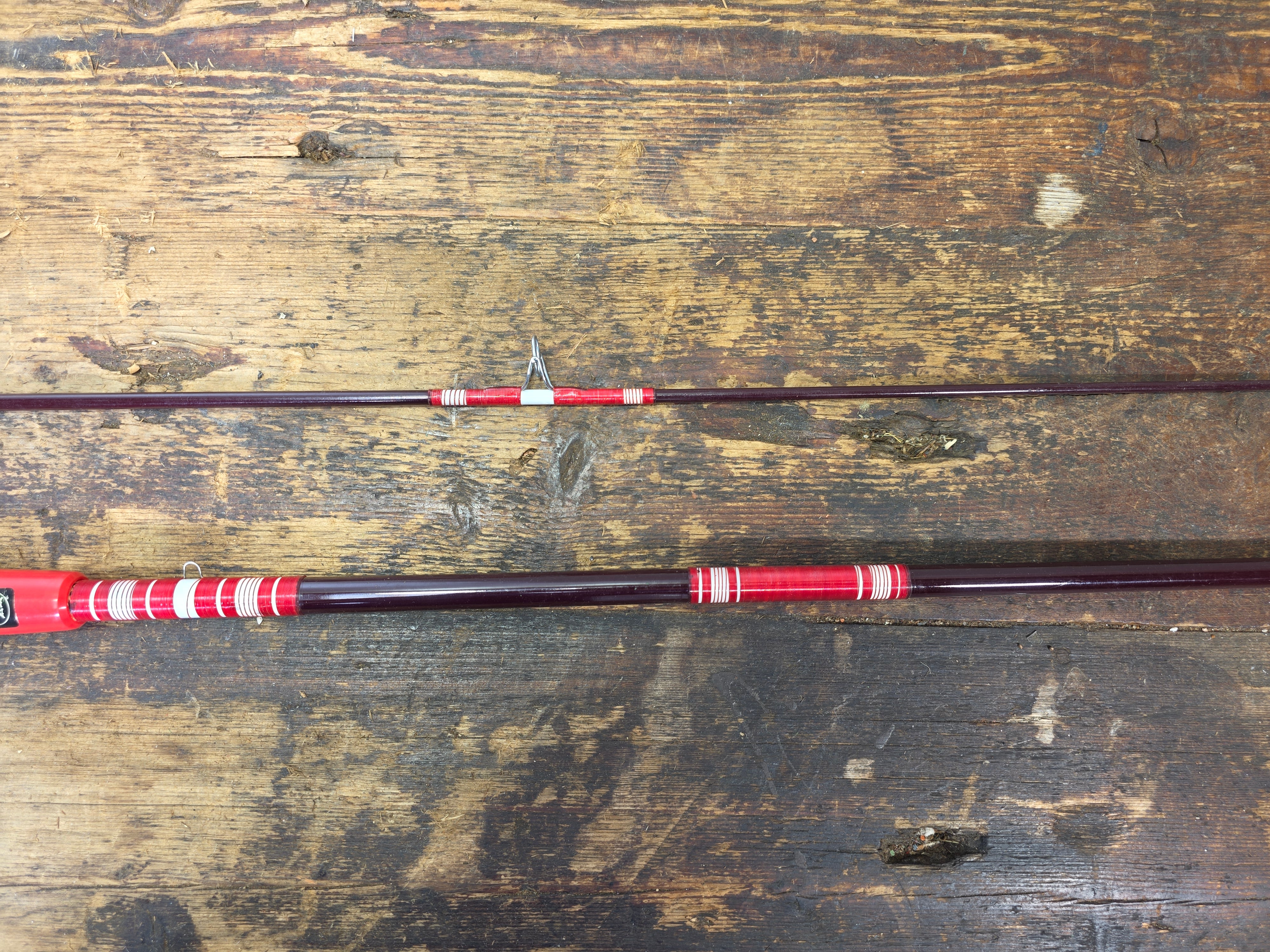 Vintage 1970s Japanese Glass Fishing Rod 7'2" 2pc Red Silver Star