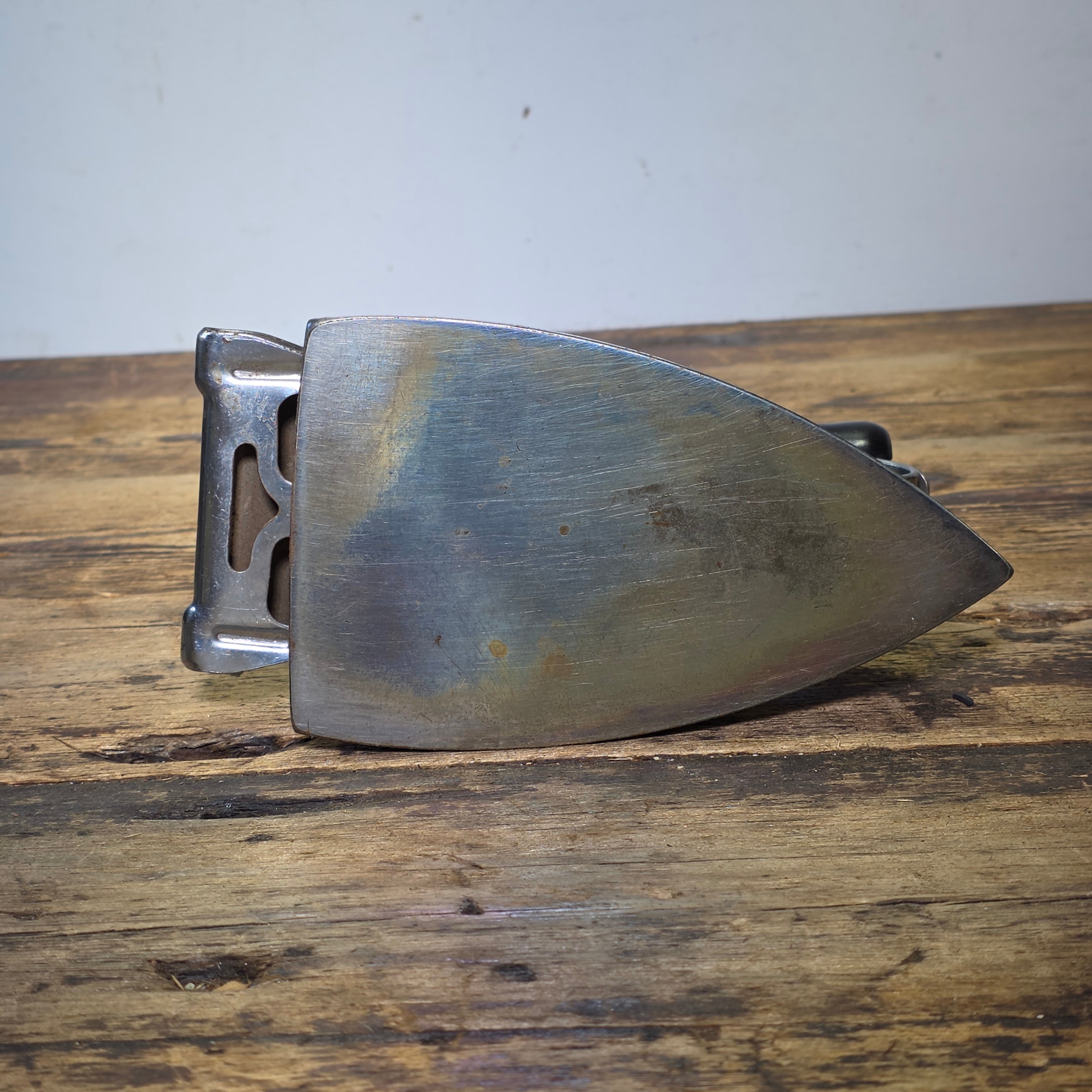 Vintage GE Edison Electric Iron Antique Chrome Metal Wood Handle 249F77 1920s