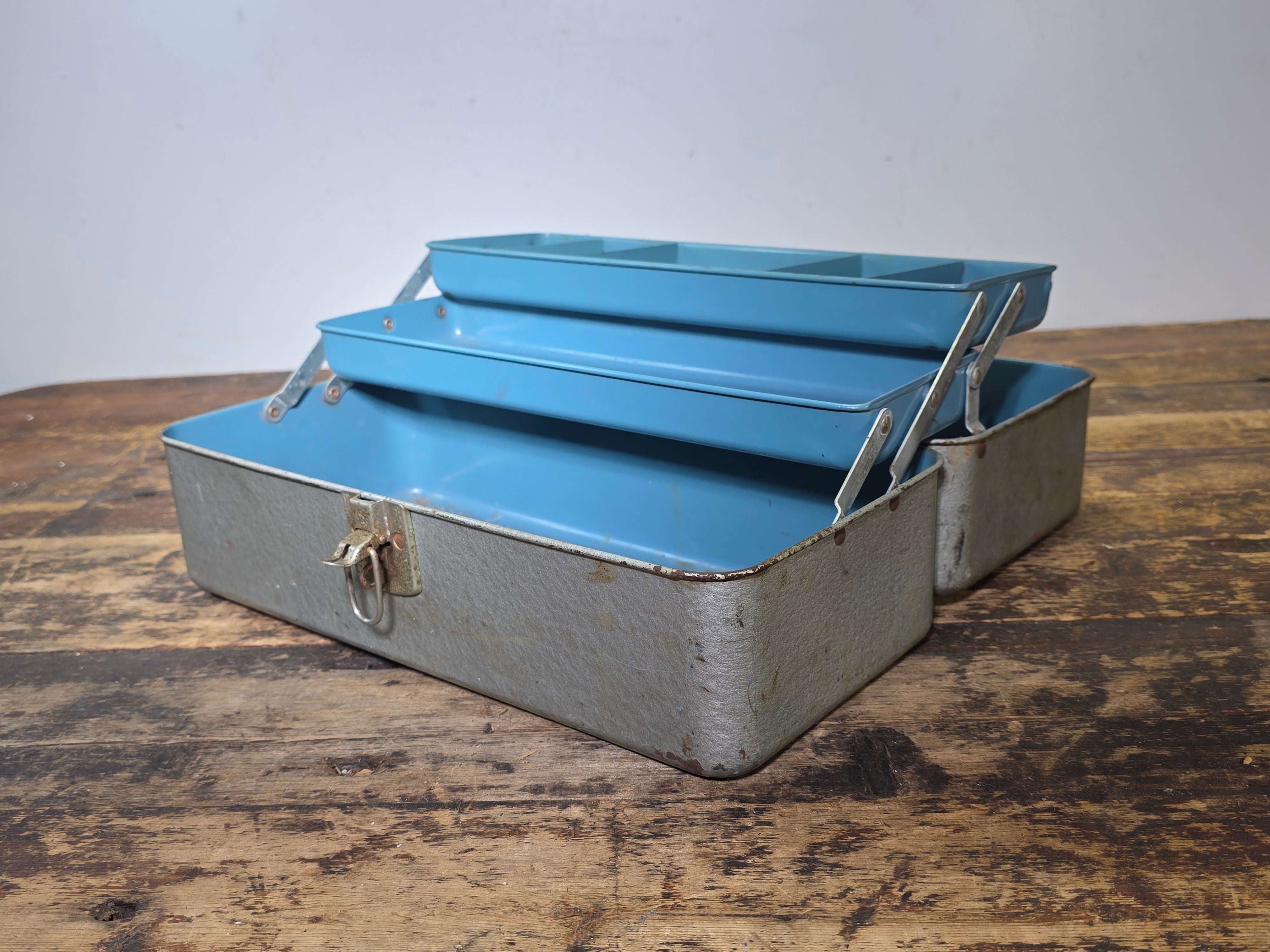 Vintage Union Utility Chest Metal Tool Box Ruler Lid Silver Blue Trays Le Roy NY