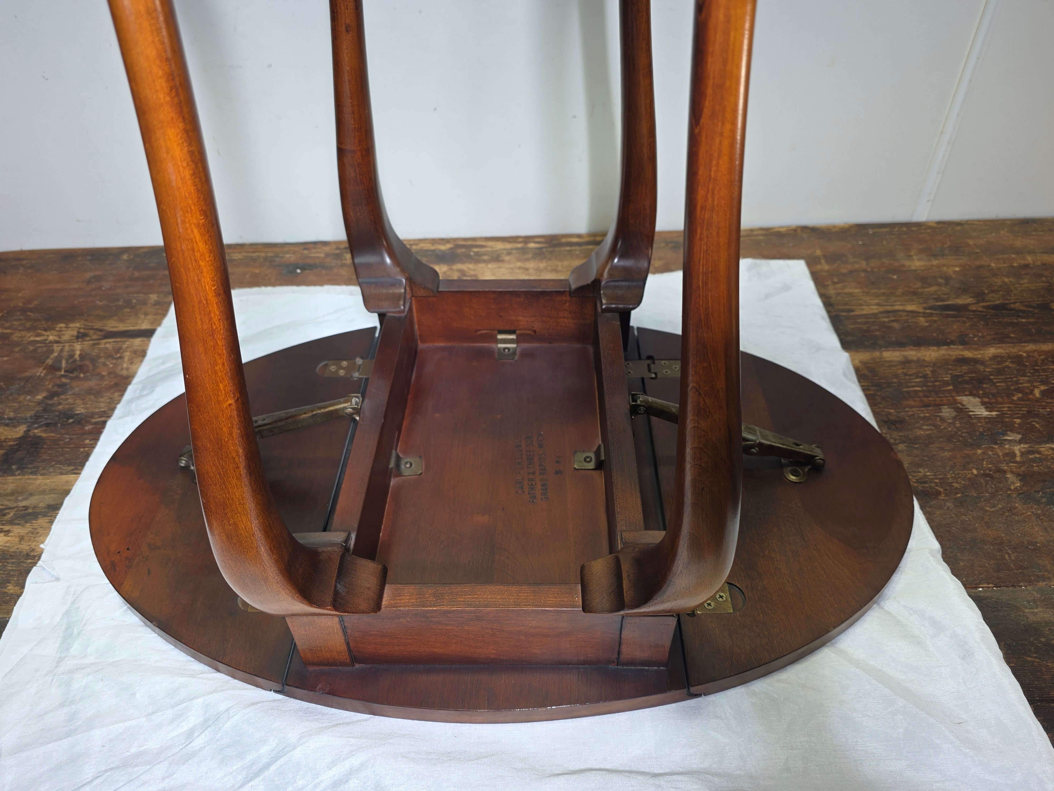 Vintage Carl Forslund Drop Leaf Side Table Walnut Queen Anne Grand Rapids MI 50s