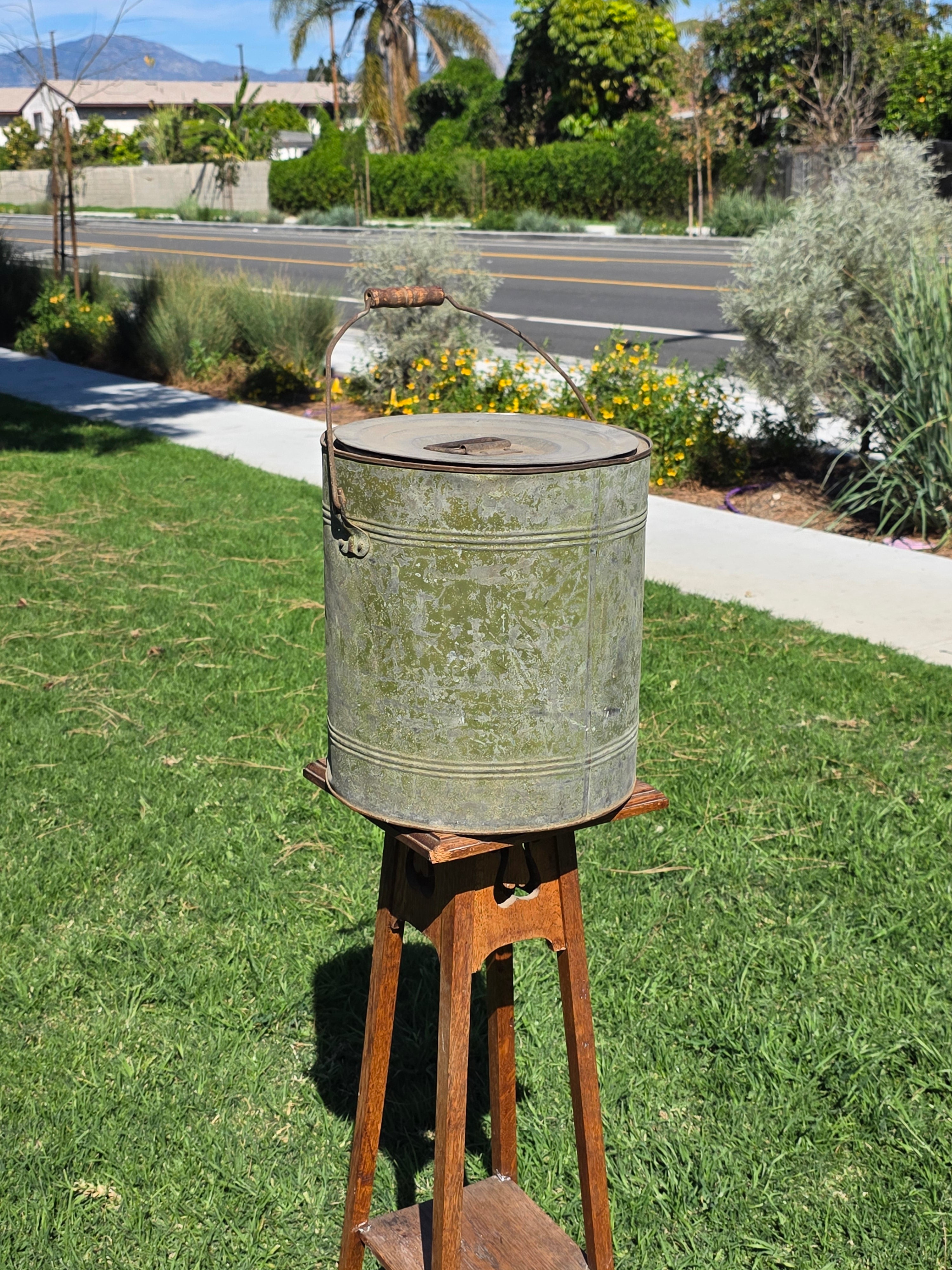 Vintage Industrial Galvanized Steel Canister Lid Heavy 11lb Smoker Planter 14"H