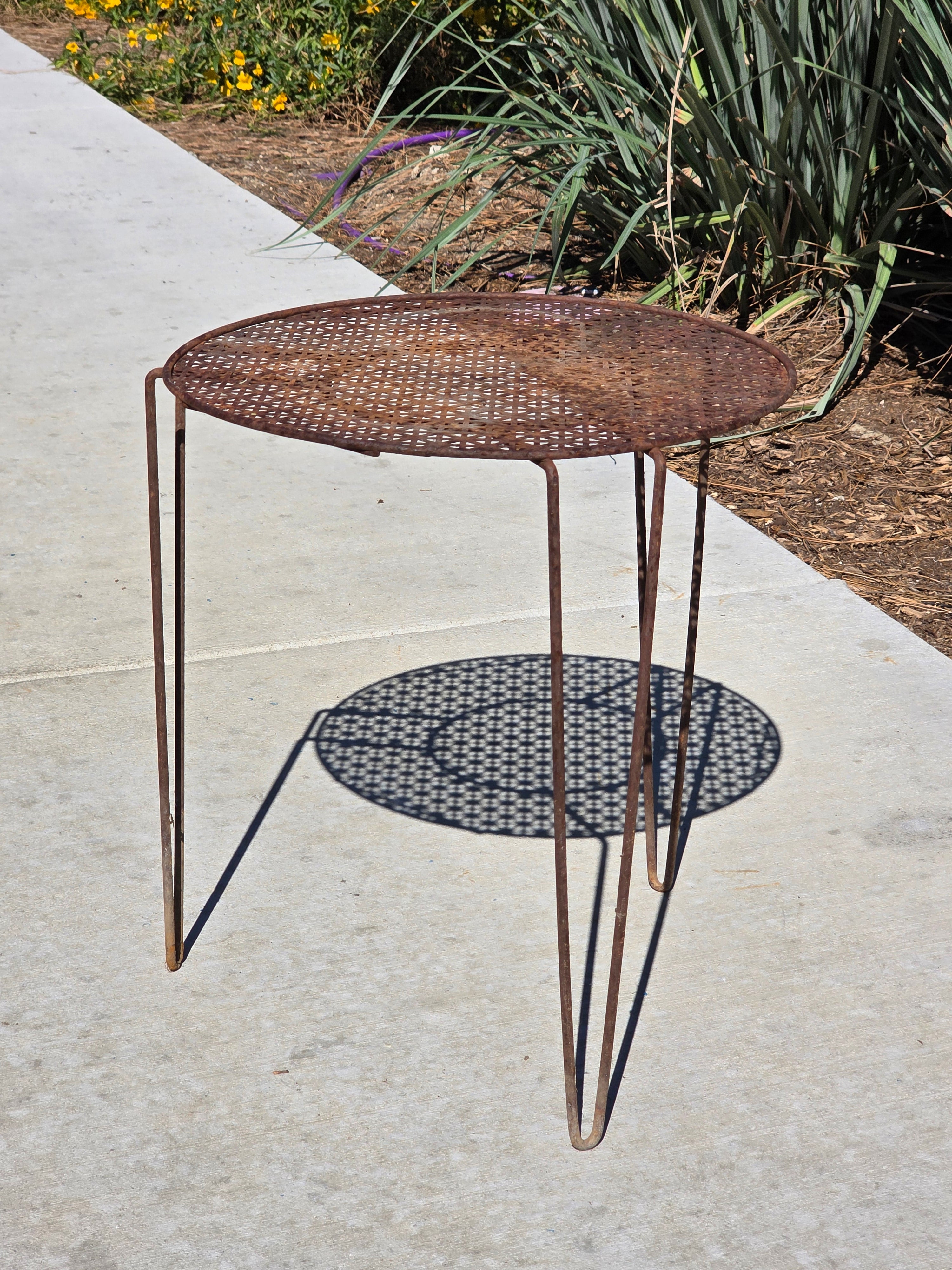 Vintage Mid Century Modern Iron Side Table 15" Mesh Plant Stand 1950s Garden