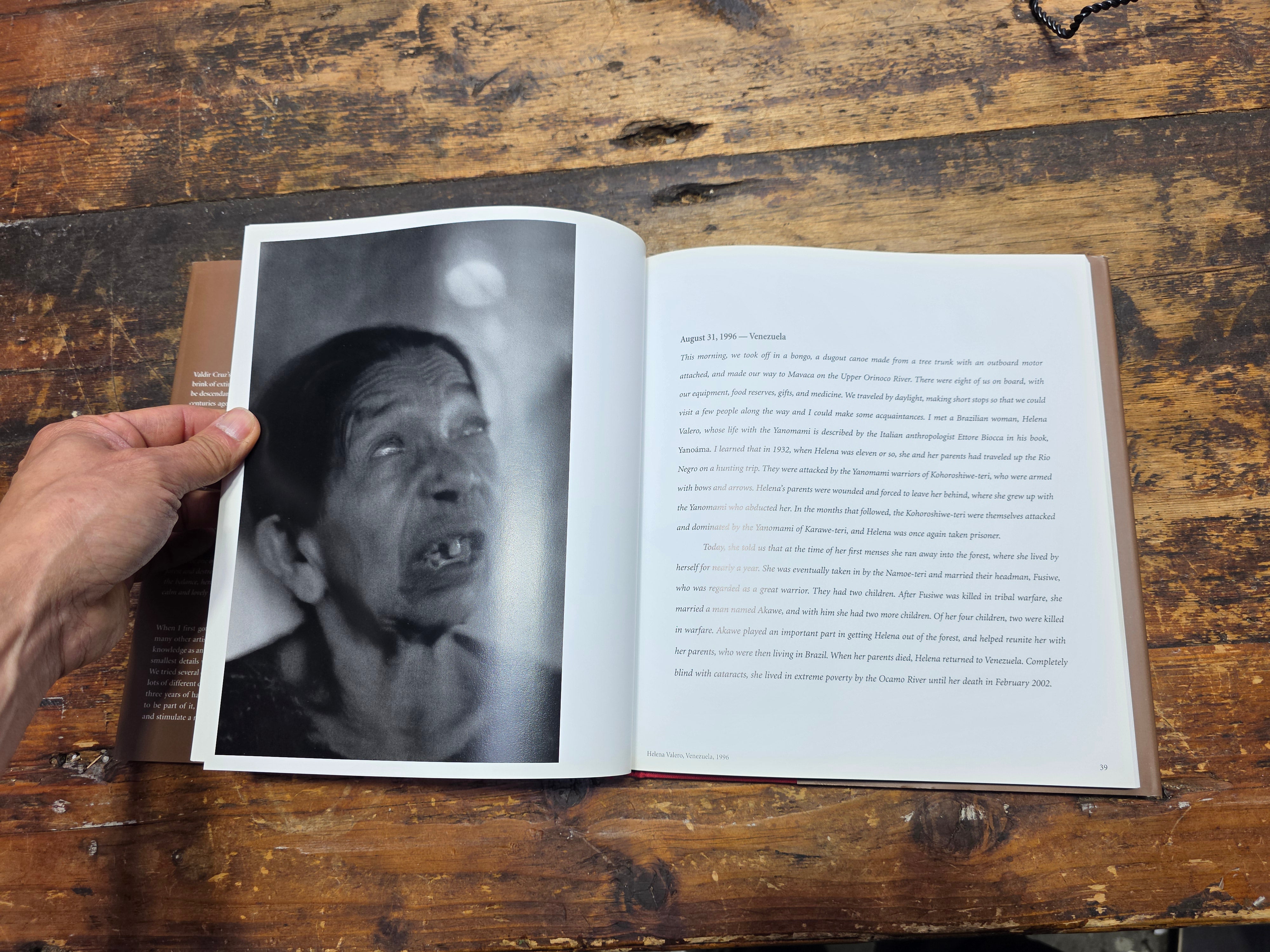 Share Faces of the Rainforest Valdir Cruz 2002 Signed First Edition Yanomami Photo