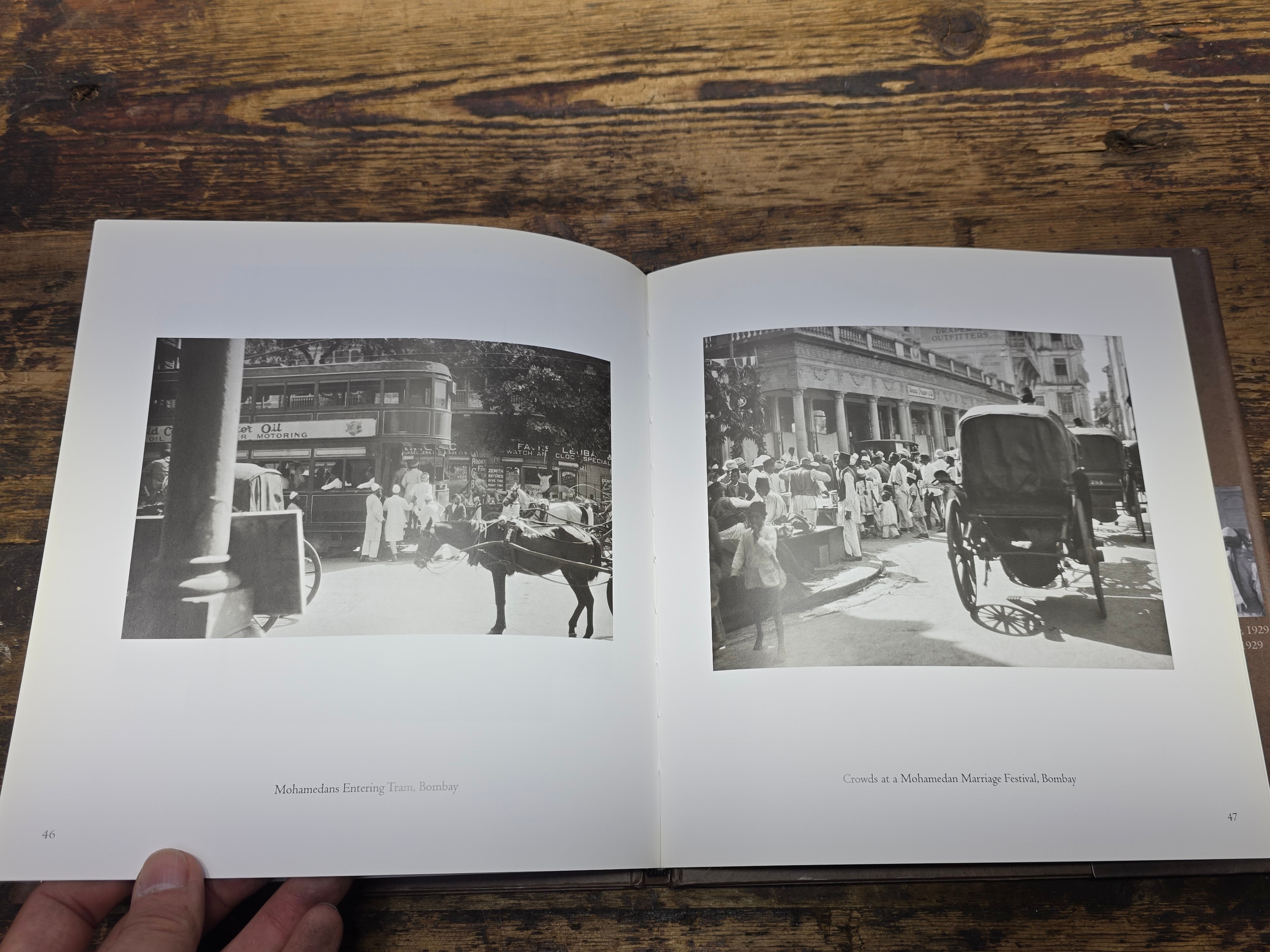 E.O. Hoppe's Bombay Photographs 1929 India History Hardcover Art Book 2010