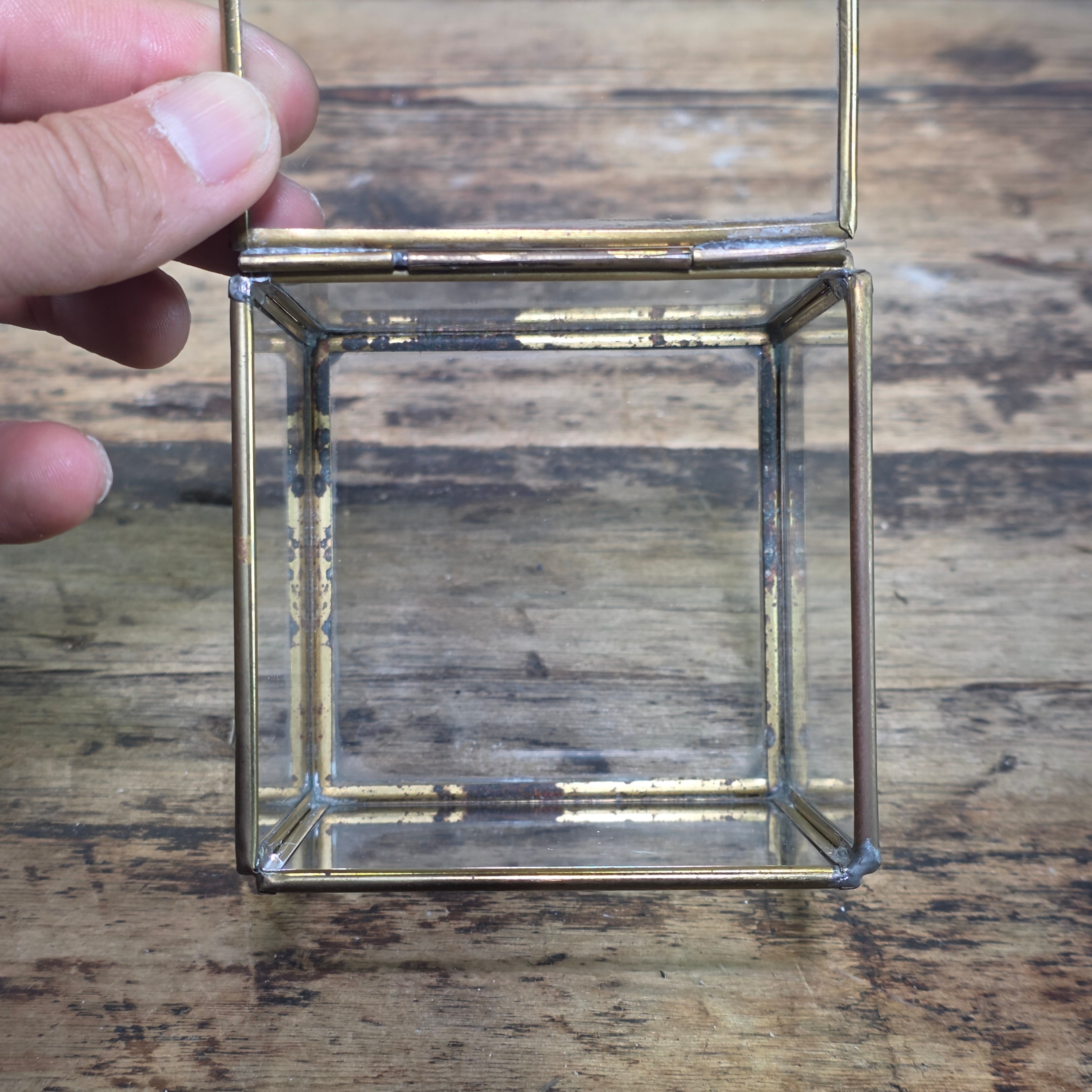 Vintage Brass Glass Cube Display Box Trinket Case Jewelry Curio Ball Feet 3.5"