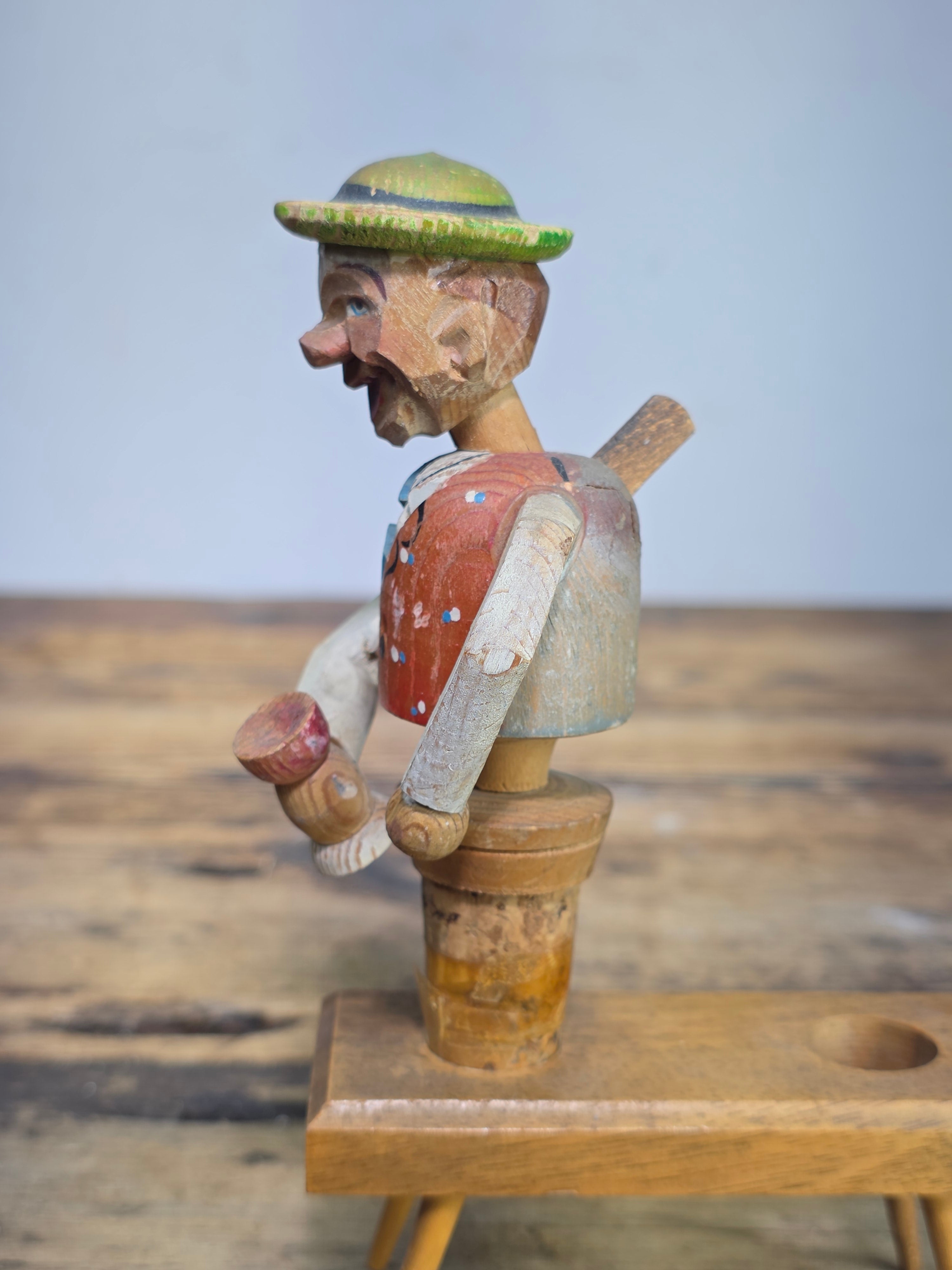 Vintage ANRI Wood Carved Mechanical Bottle Stopper Pop Up Drinking Man