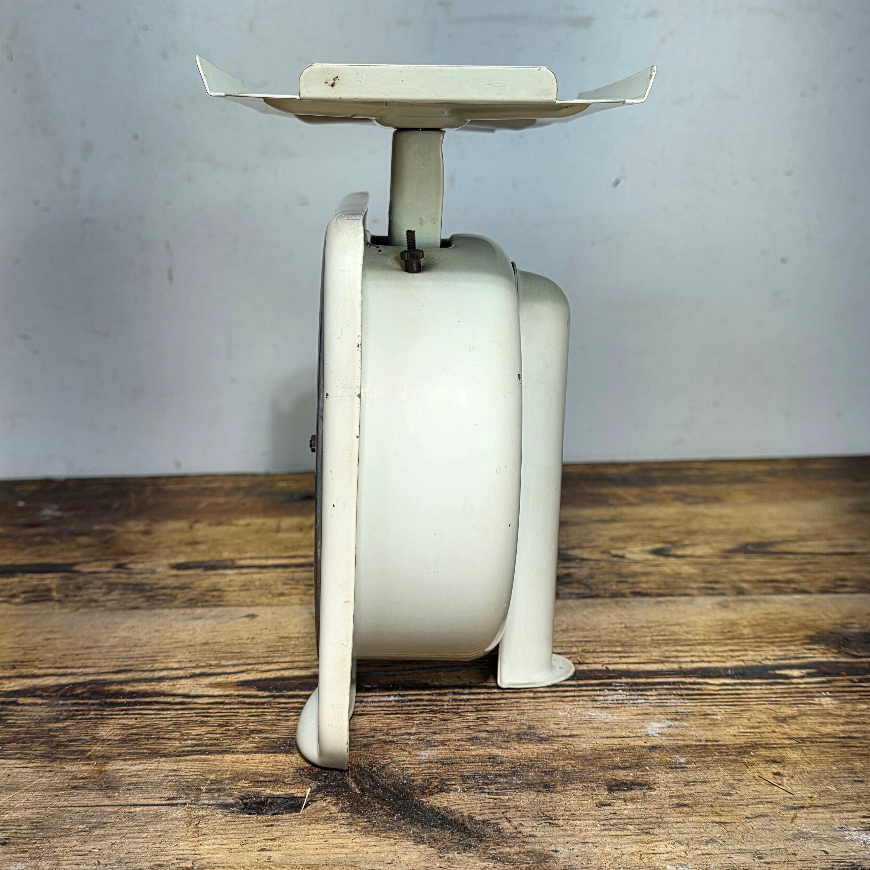 Vintage KRUPS Kitchen Scale 10kg White Matte Metal Made in Ireland German Design