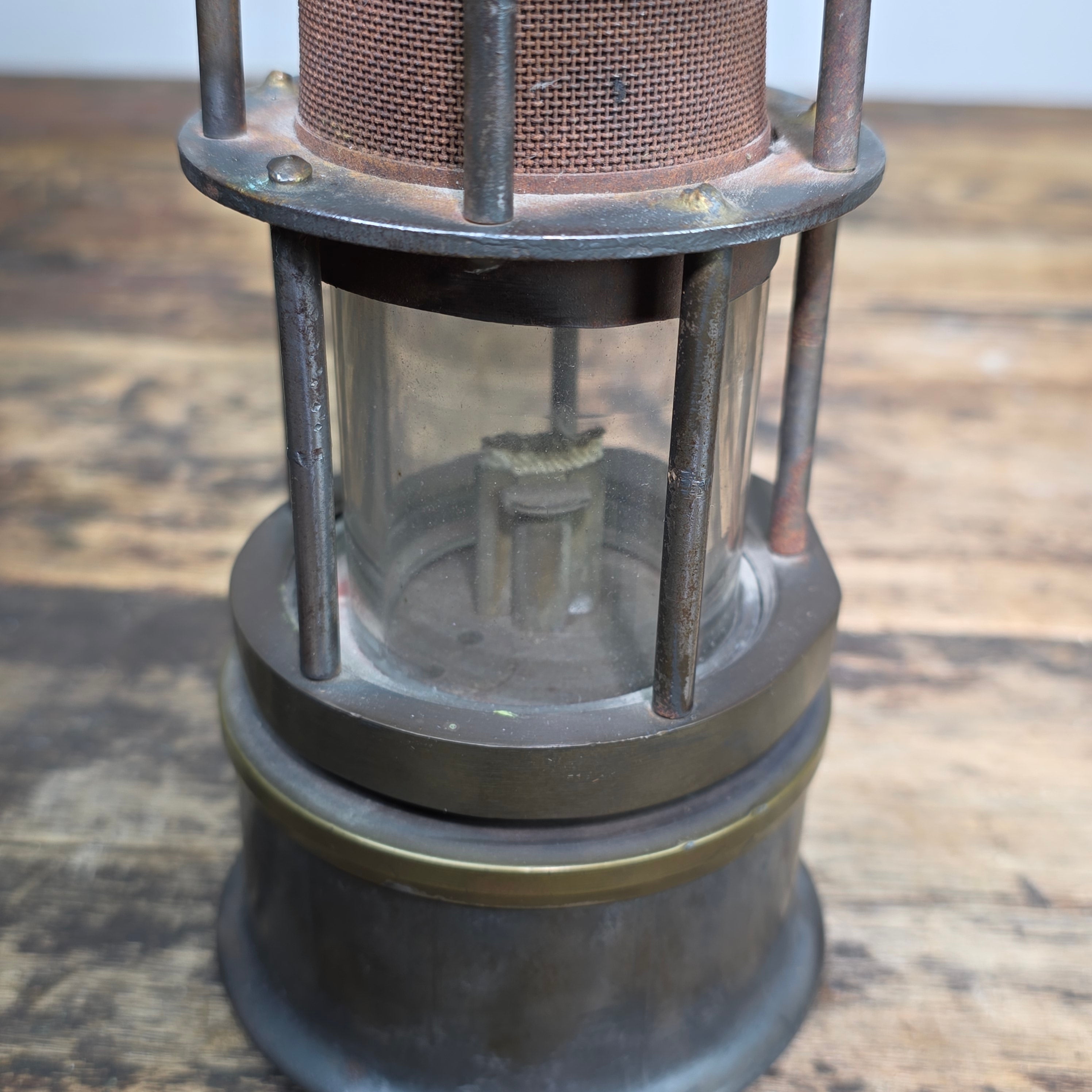 Antique Friemann Wolf FWD 20502 Safety Mining Lamp Germany Schott Jena Glass