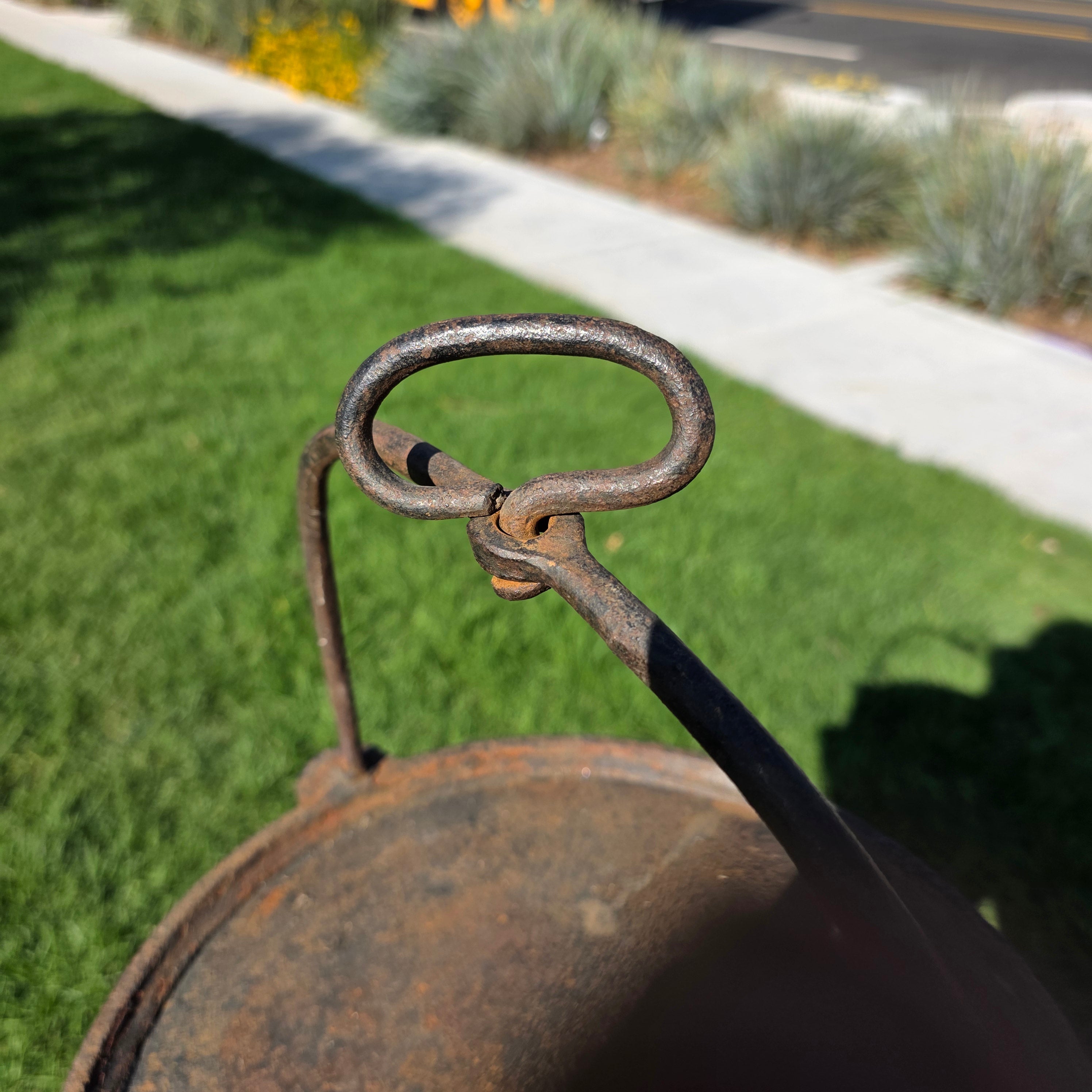 Antique Cast Iron Hanging Griddle Skillet Tripod Feet Hearth Plant Stand