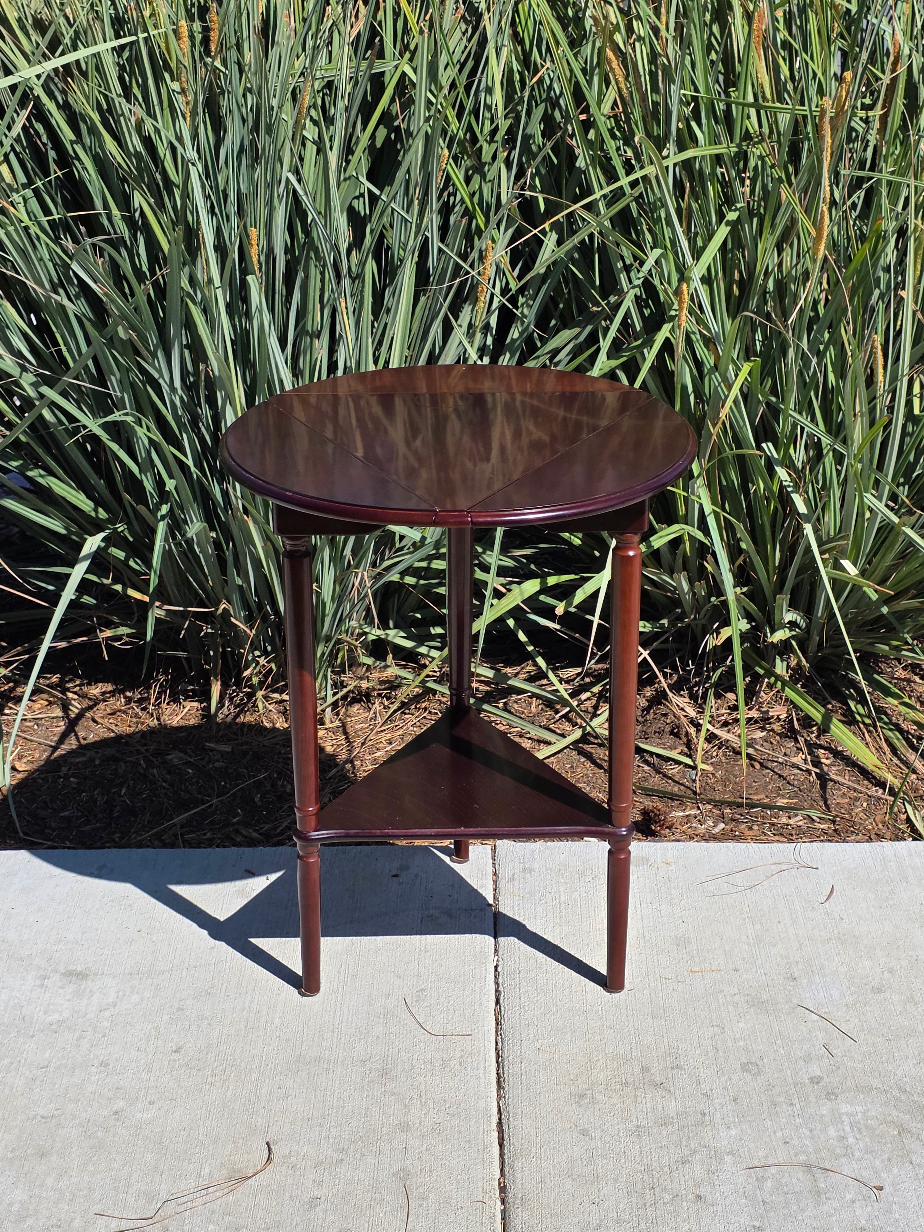 Bombay Company Vintage Drop Leaf Round Side Table Triangle 3-Way Folding 2003