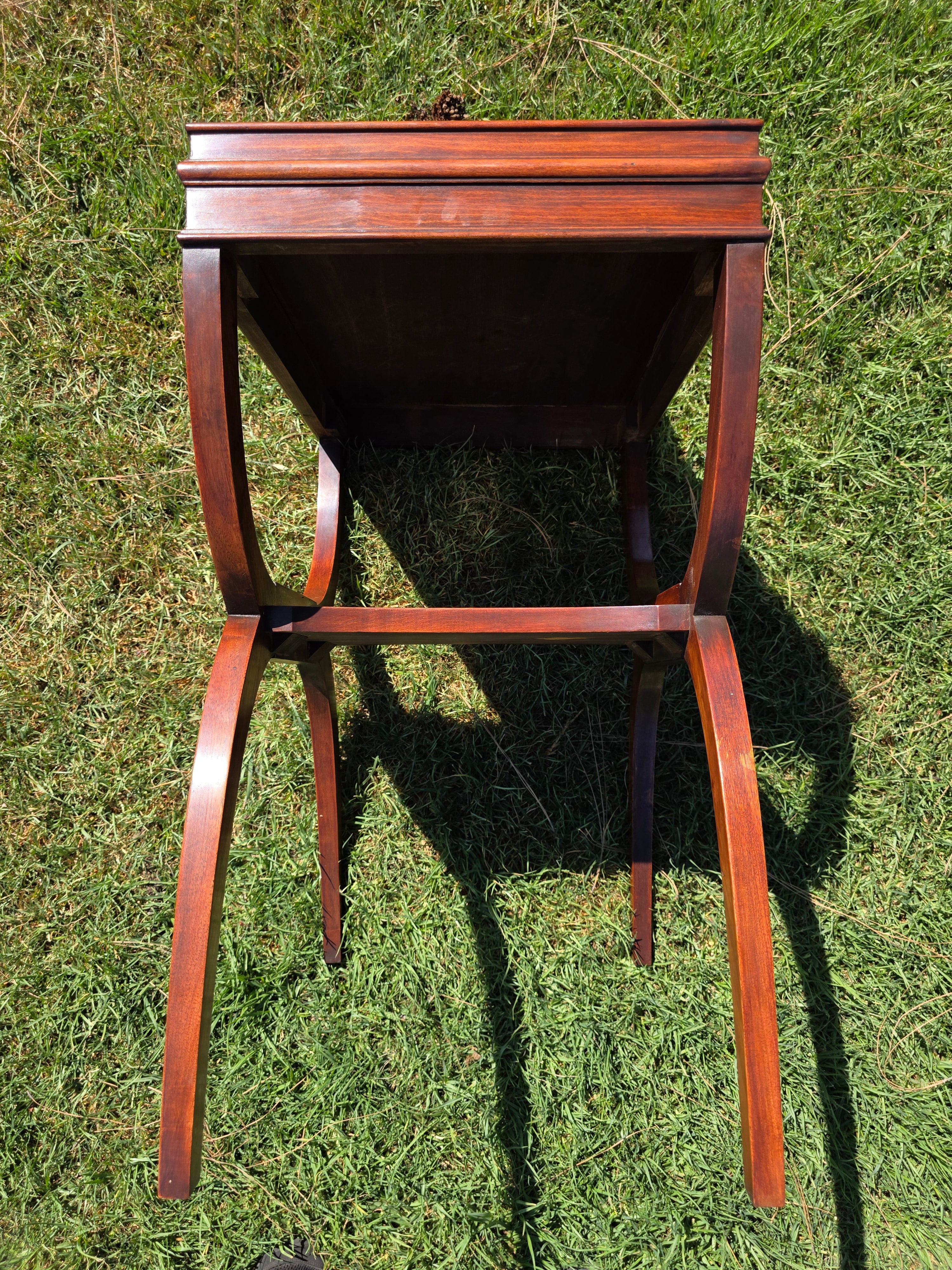 Carolina Panel Company Vintage Double Arc Tray Top Side Table Mahogany Curule