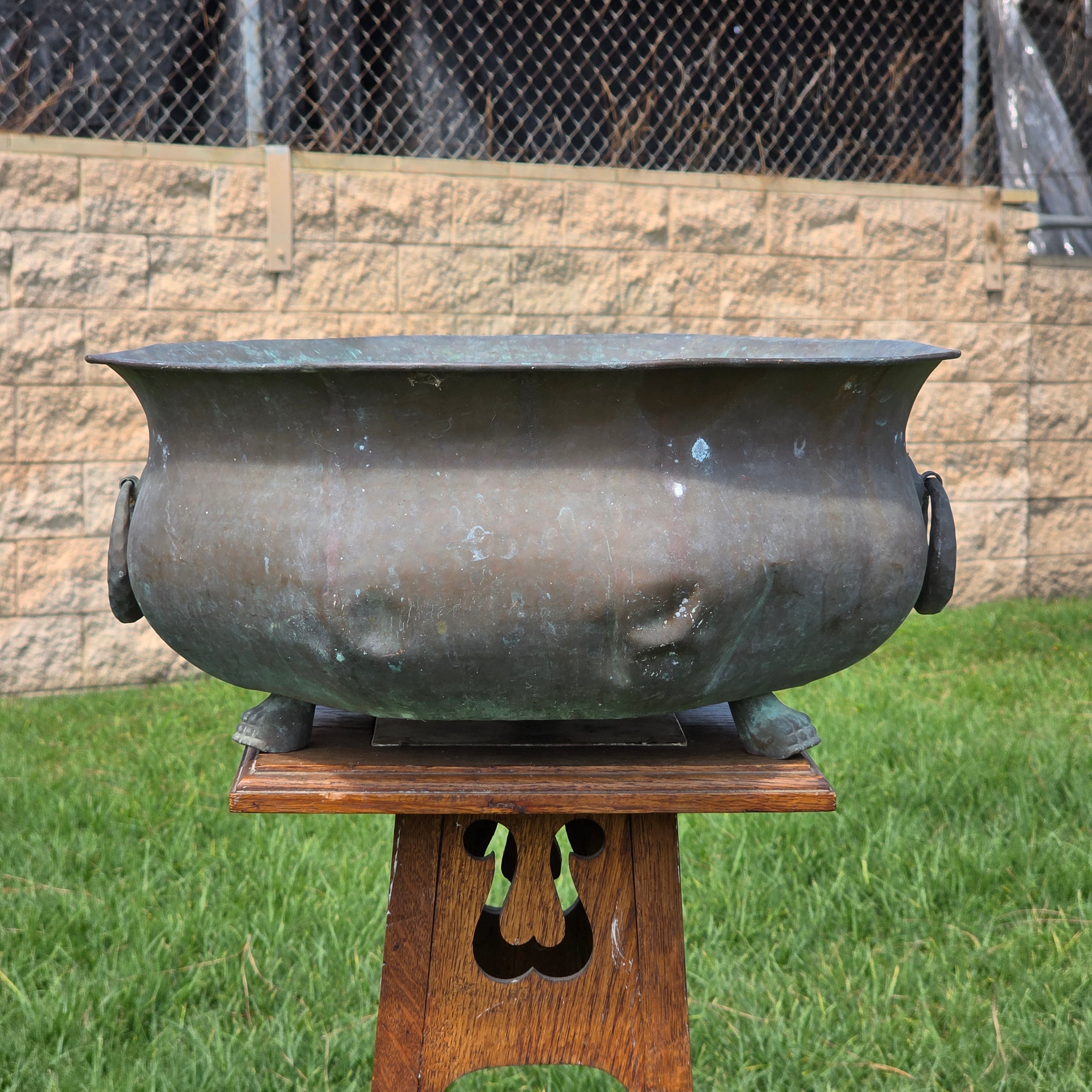 Vintage Octagon Copper Cauldron Planter Pot Paw Feet Ring Handles Large 16"