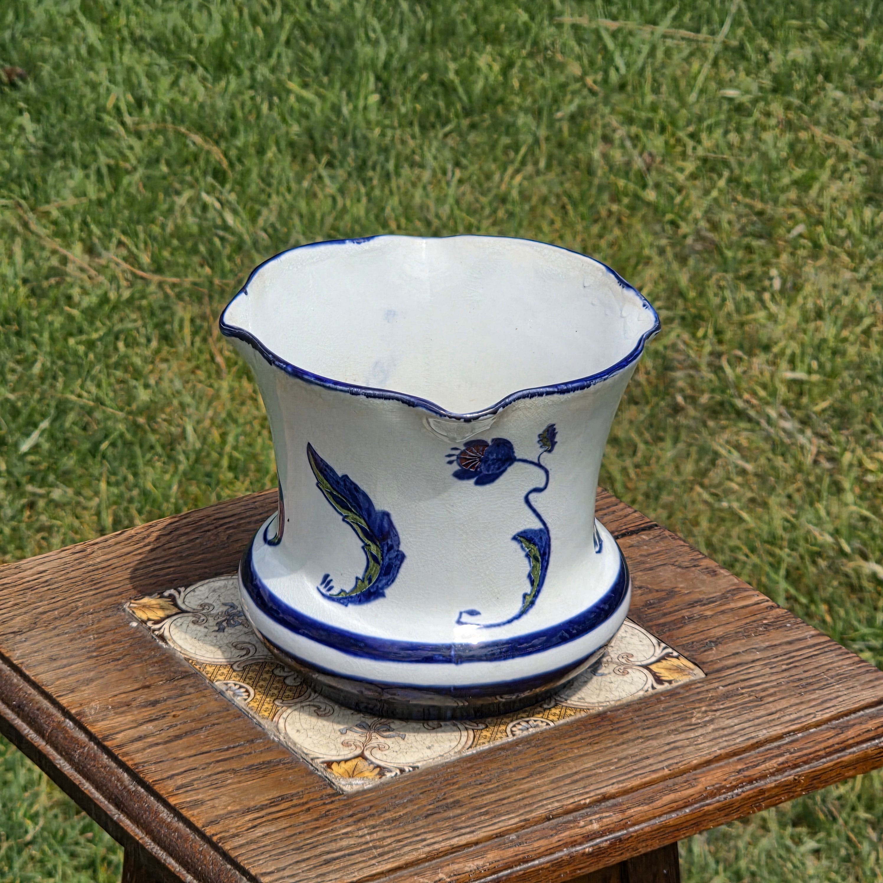 Vintage W Moore Binns Old Bristol Delft 1747 Design Flower Pot Planter Blue White